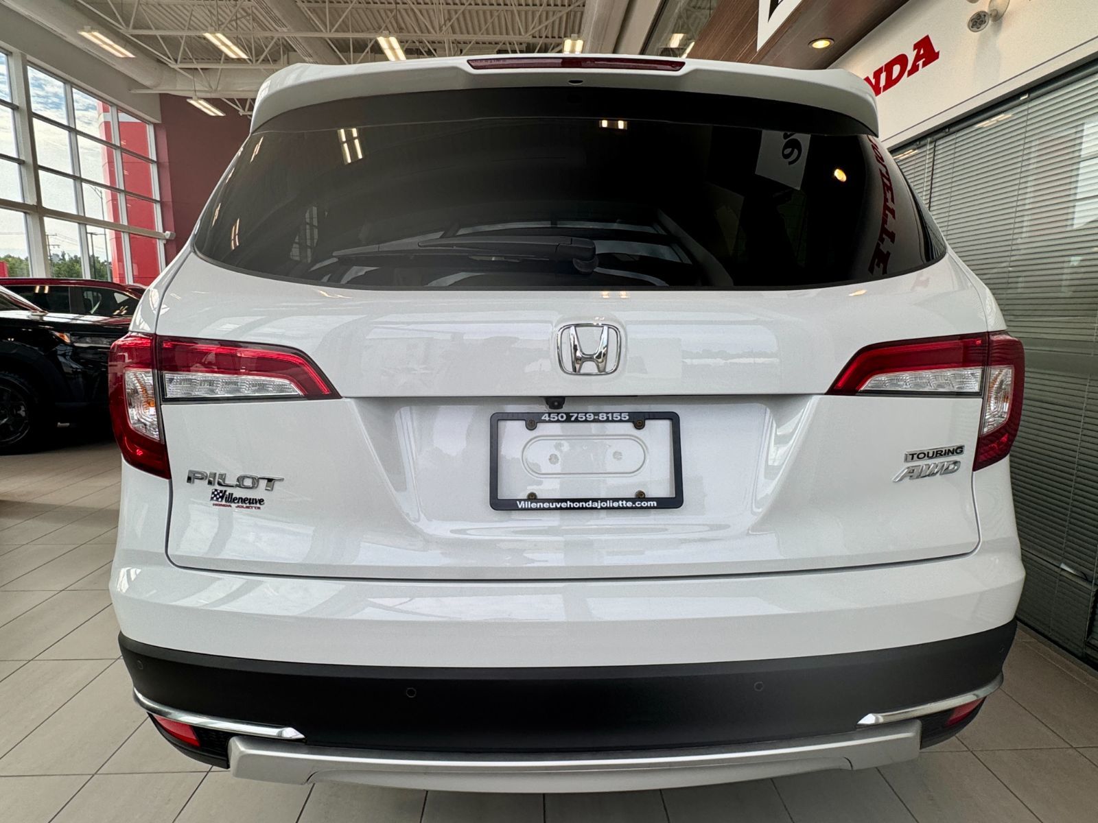 Honda Pilot Touring 8-Passenger 2022-11