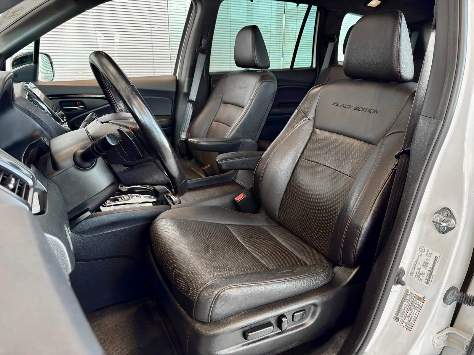 Honda Pilot Black Edition 2022-15