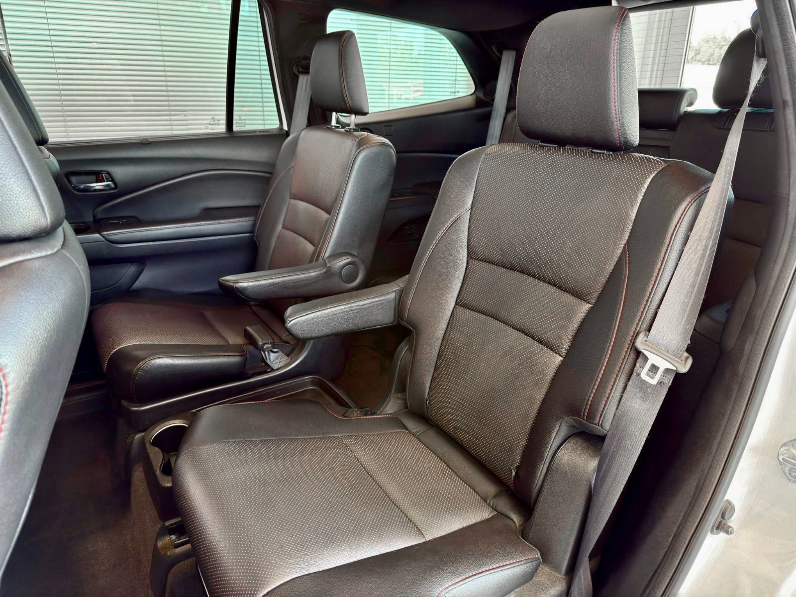Honda Pilot Black Edition 2022-16