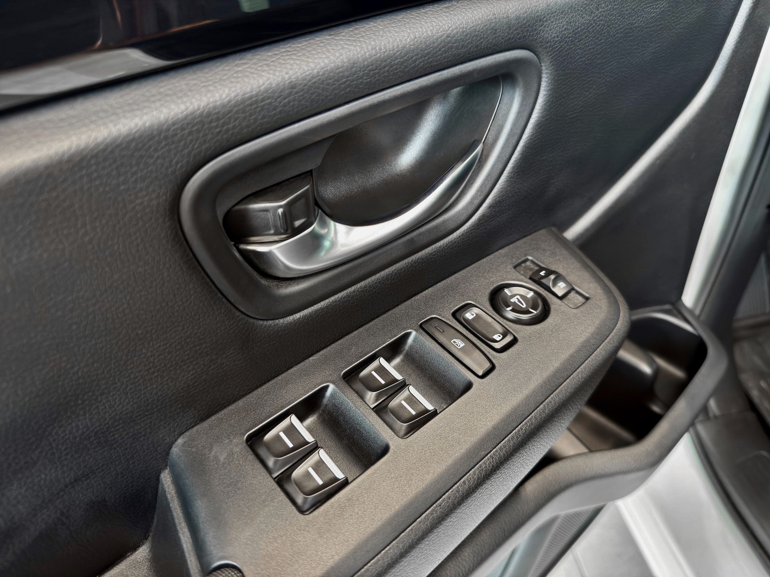 Honda Pilot Sport AWD 2023-32