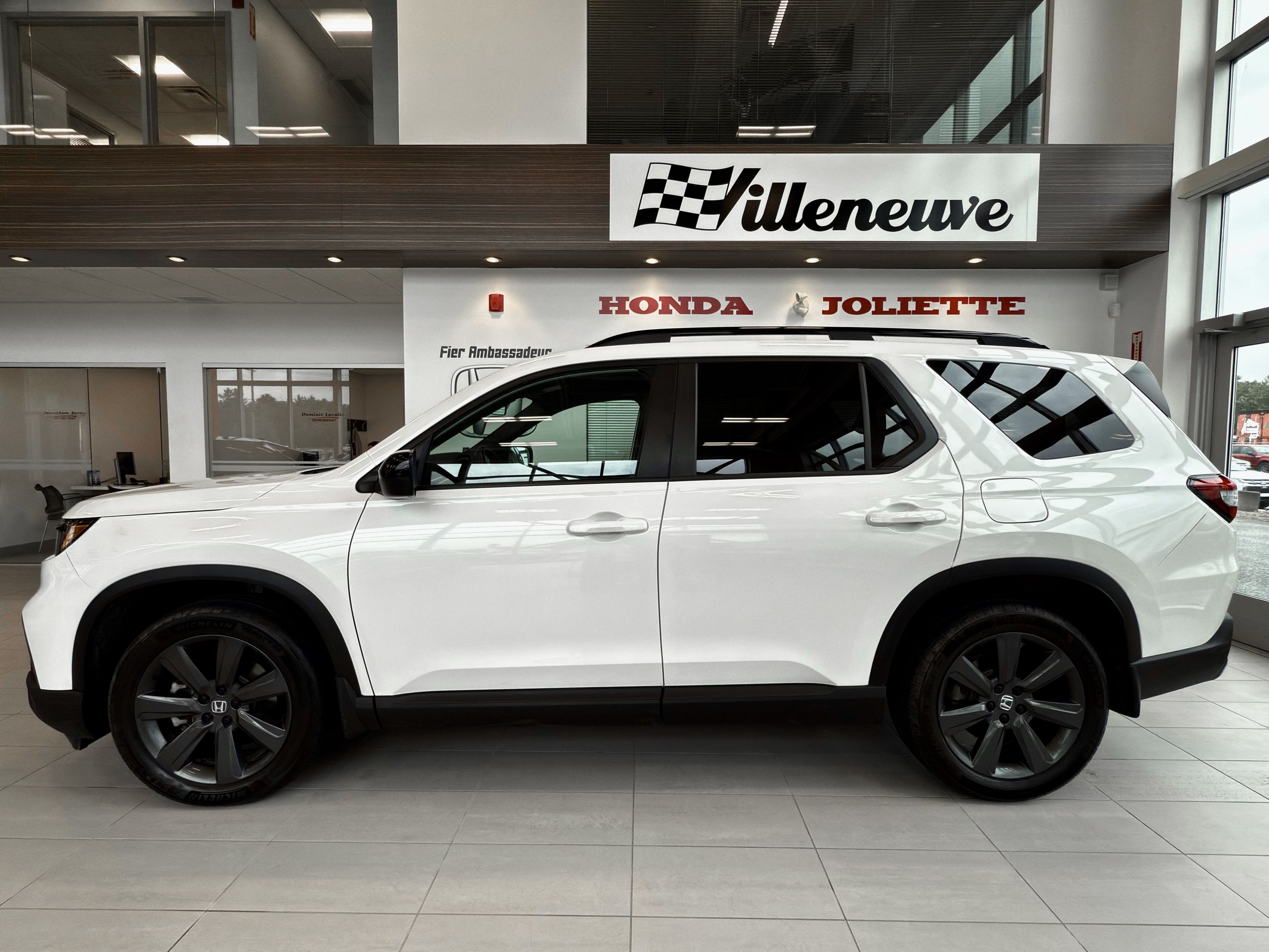 Honda Pilot Sport AWD 2023-7