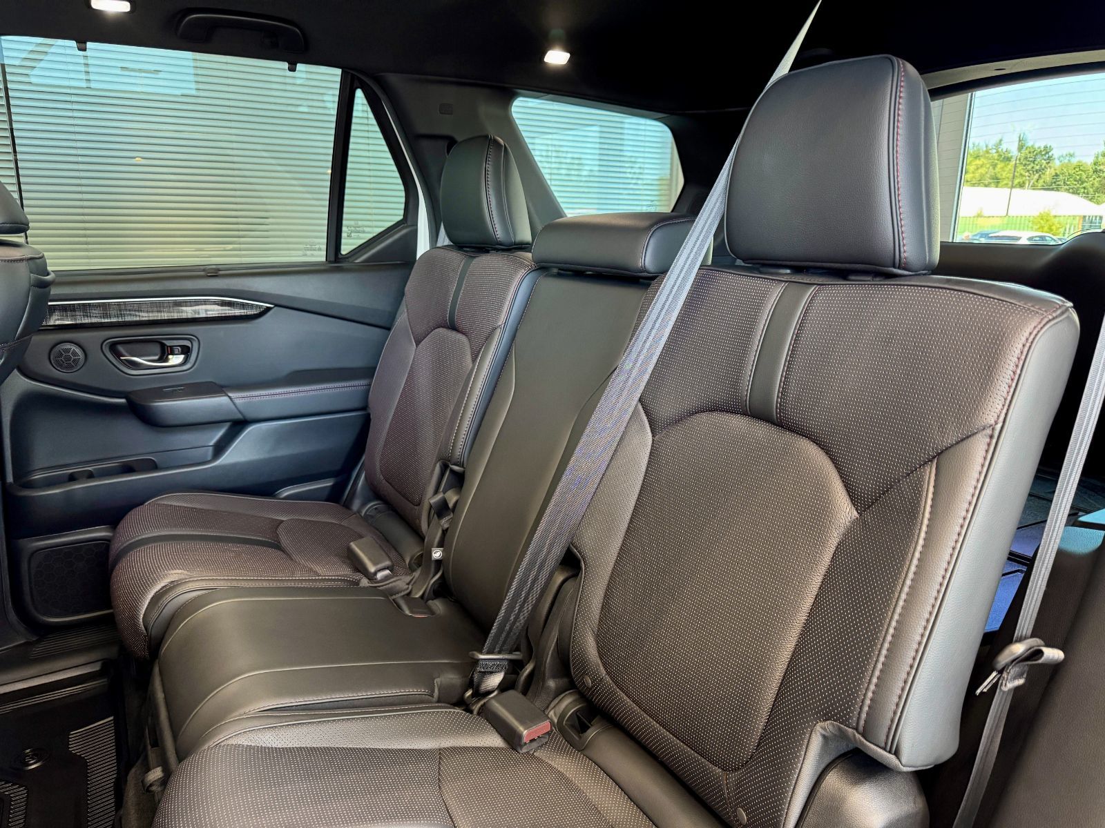 Honda Pilot Black Edition 2024-16