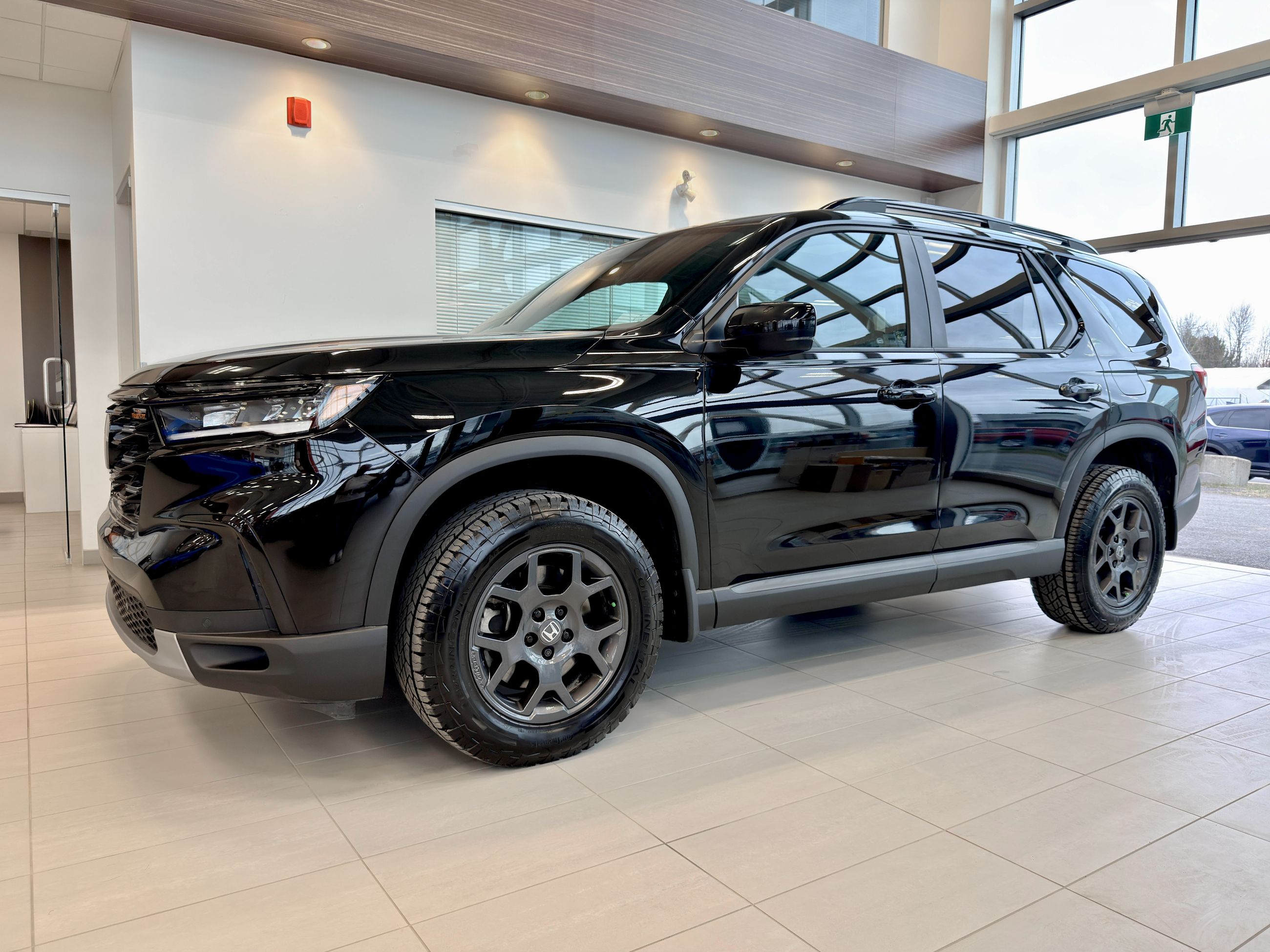 [Honda] [Pilot] [TrailSport] [2025] - [Villeneuve Honda Joliette]