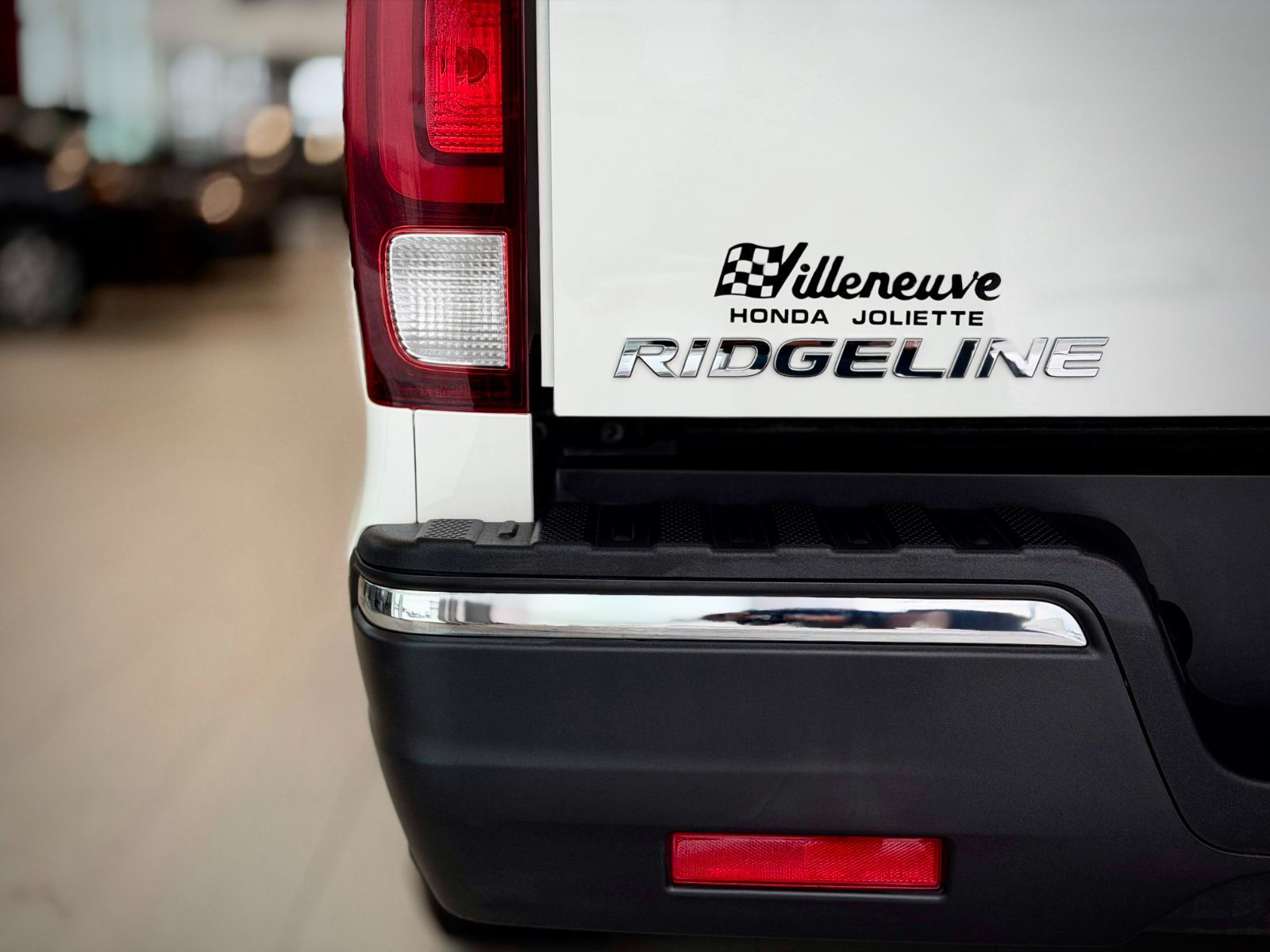 2017 Honda Ridgeline LX HS-11