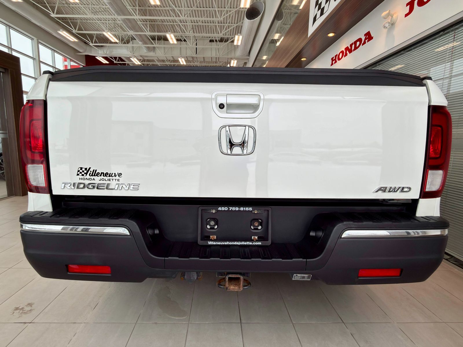2017 Honda Ridgeline LX HS-10