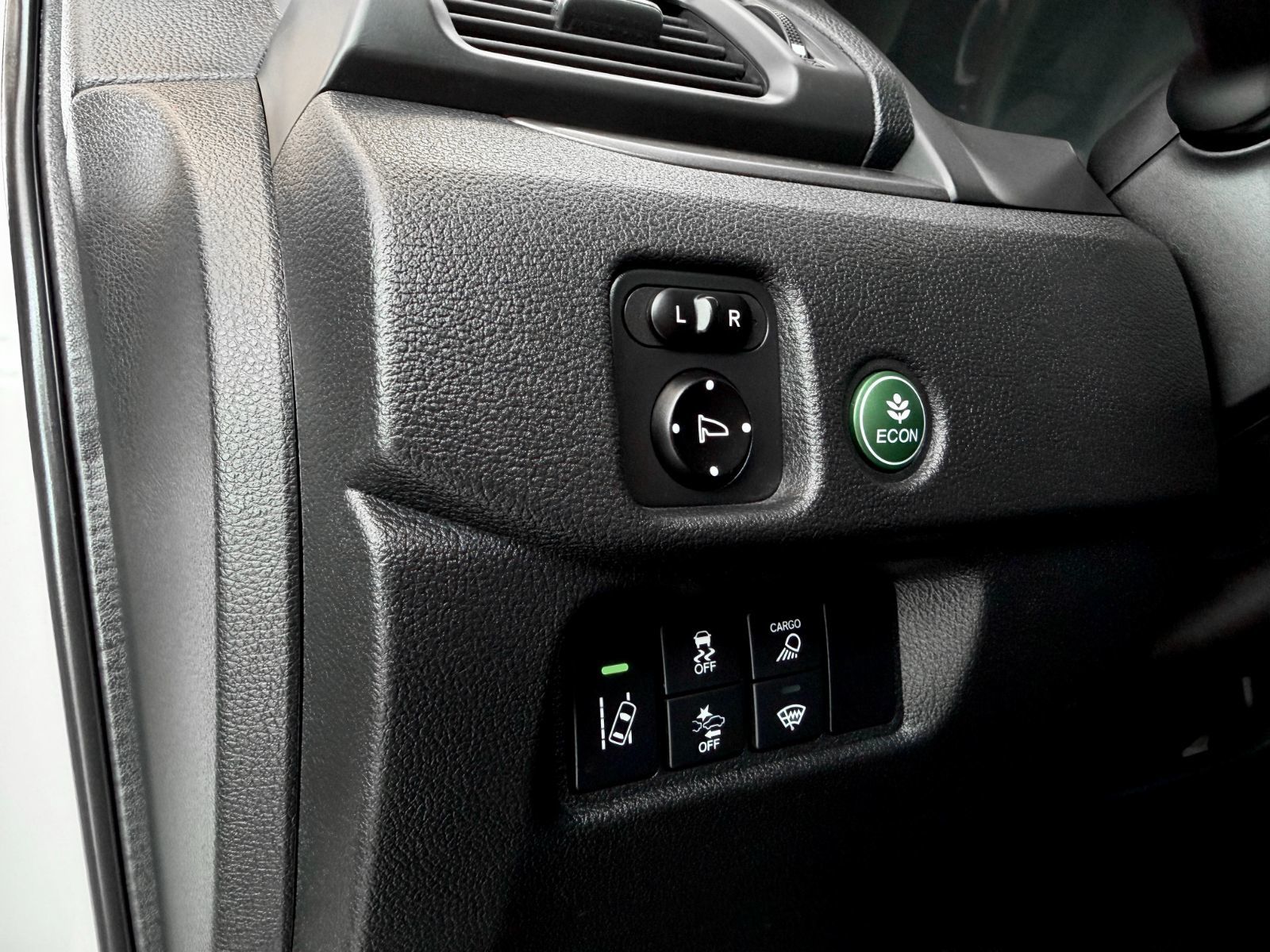 Honda Ridgeline Sport 2017-38