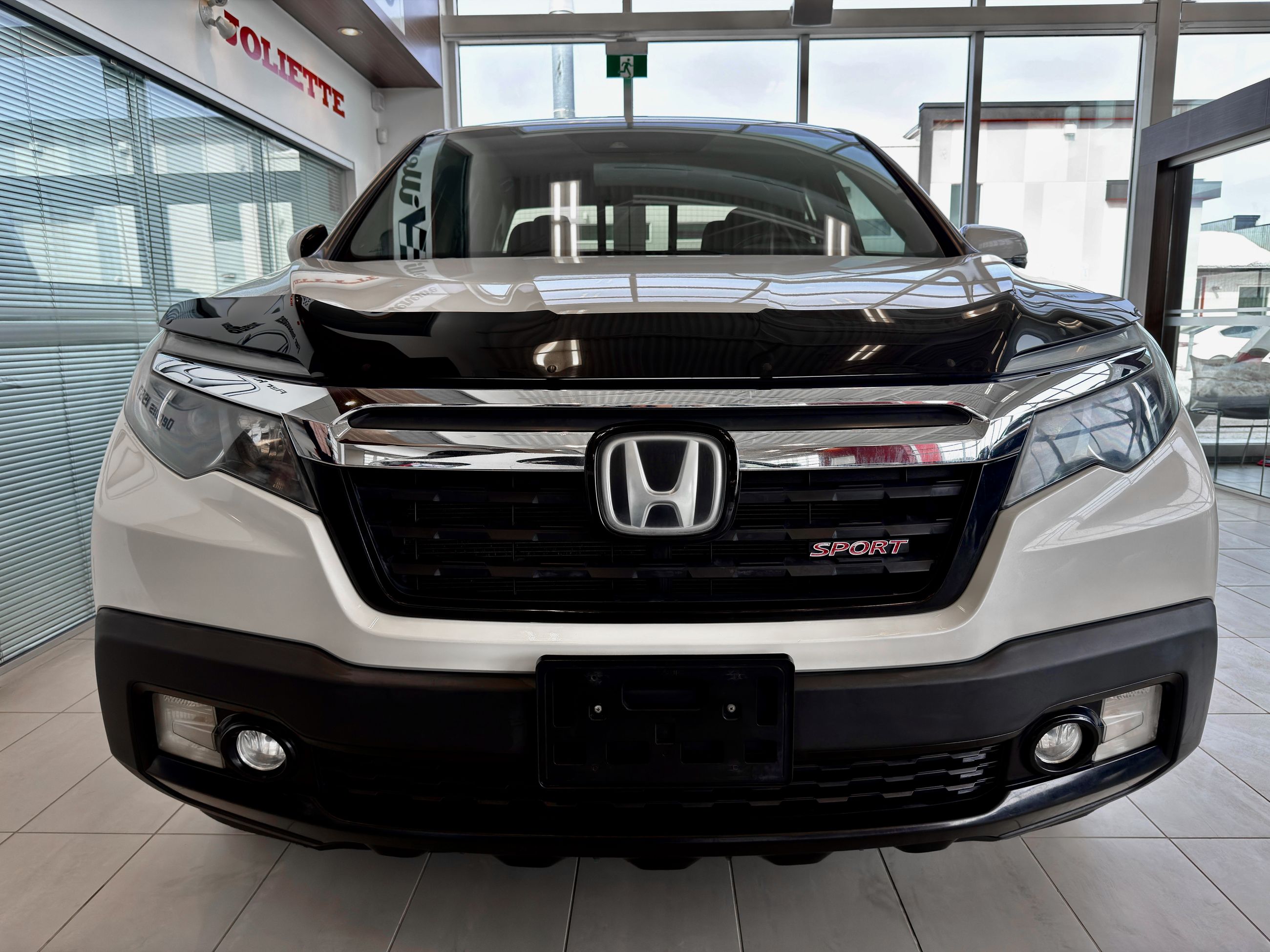 Honda Ridgeline Sport 2017-7