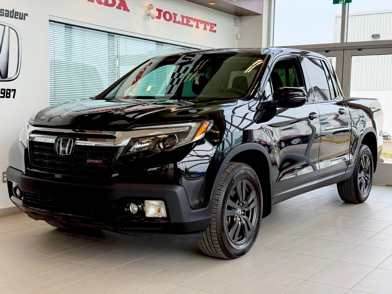 Honda Ridgeline Sport 2020-3