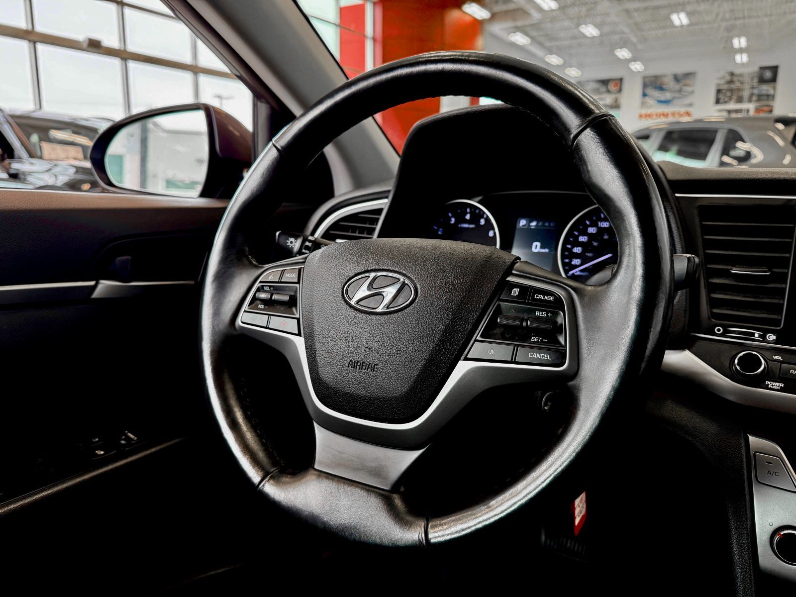 Hyundai Elantra GLS 2017-19