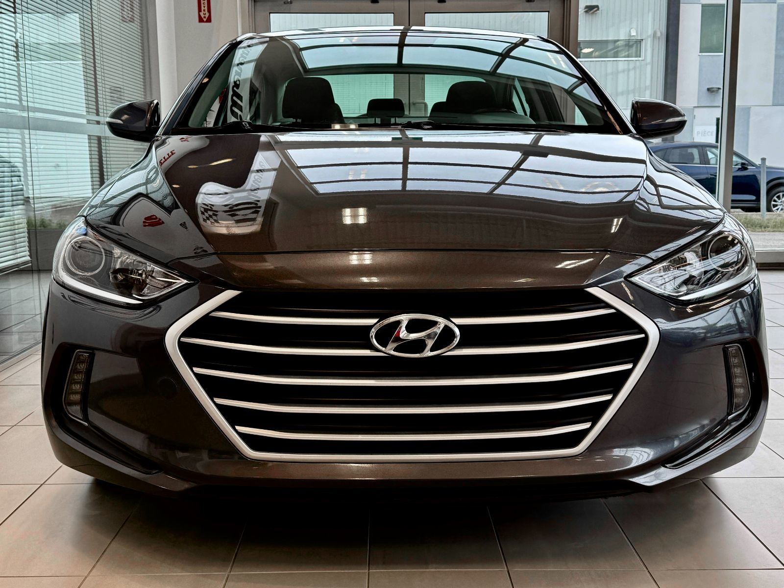 Hyundai Elantra GLS 2017-4