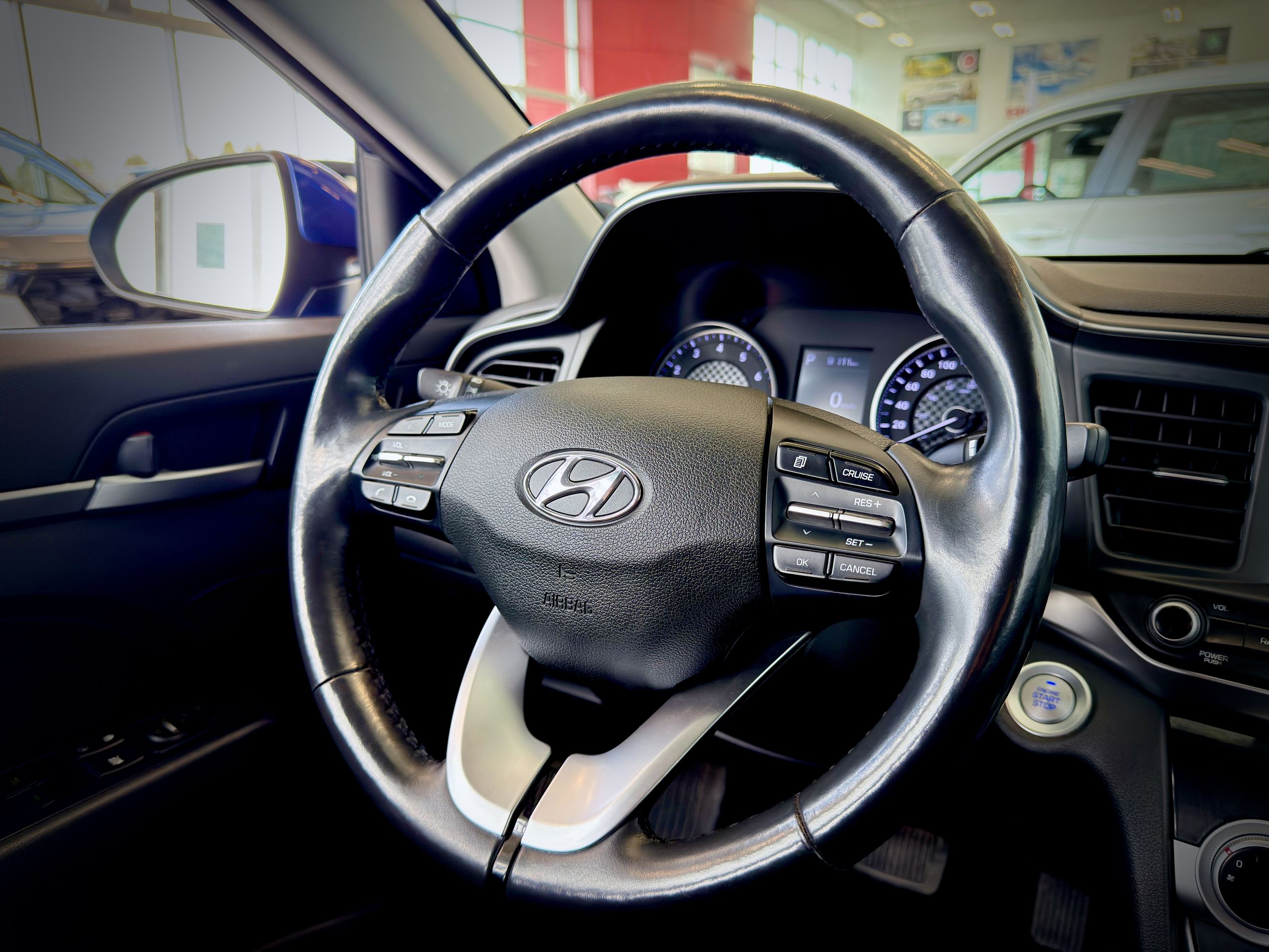 Hyundai Elantra Preferred 2019-17