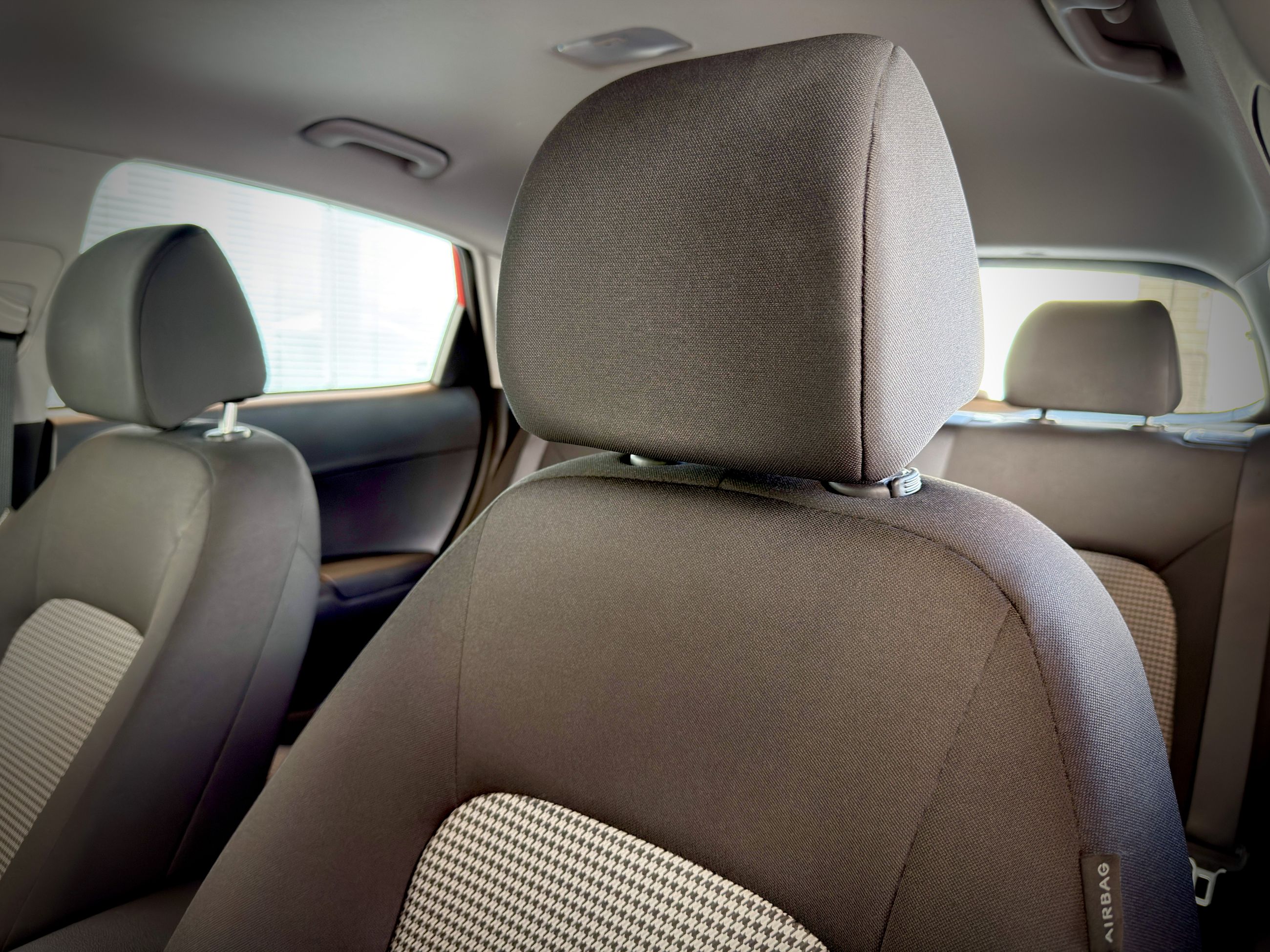 2020 Hyundai Kona Essential-18