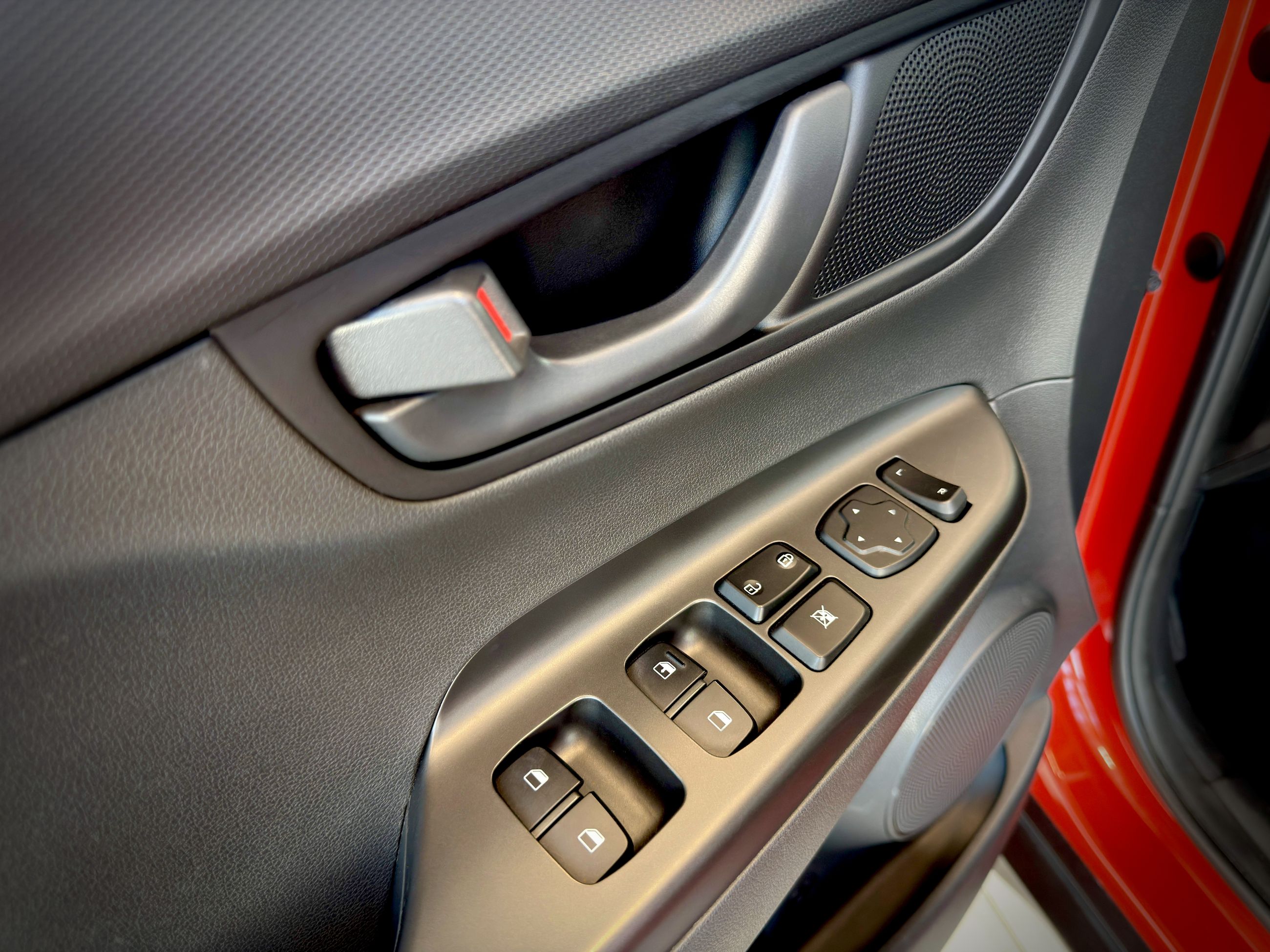 2020 Hyundai Kona Essential-30