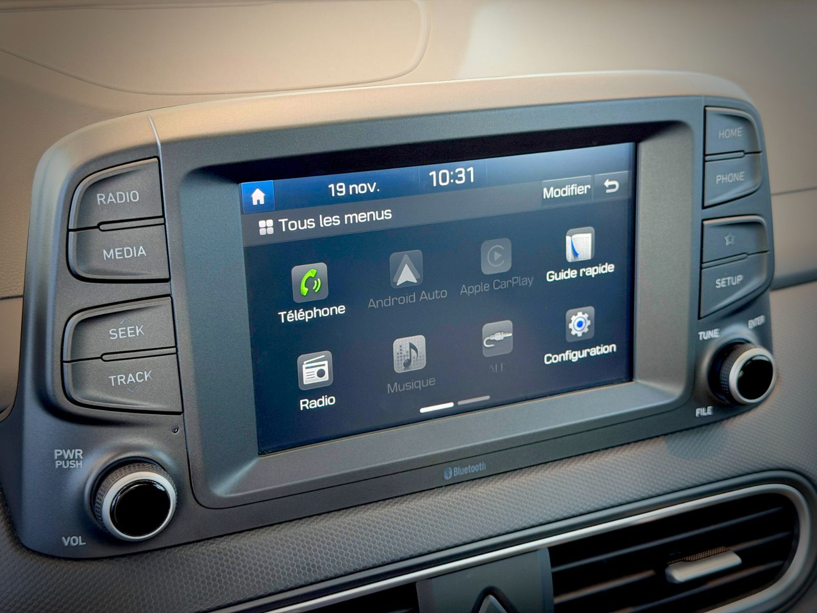 2020 Hyundai Kona Essential-25