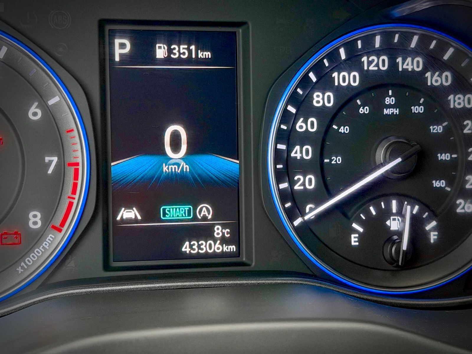 2023 Hyundai Kona Essential-24