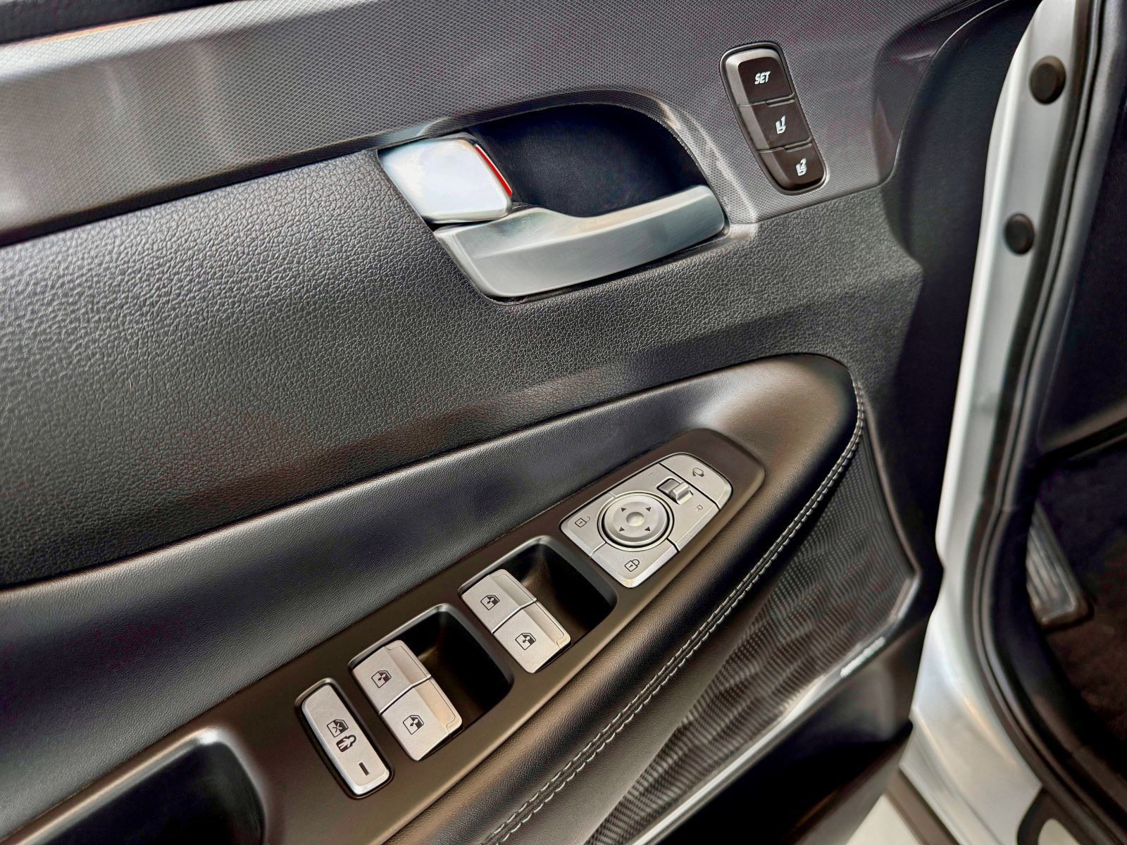 2021 Hyundai Santa Fe Ultimate Calligraphy-37