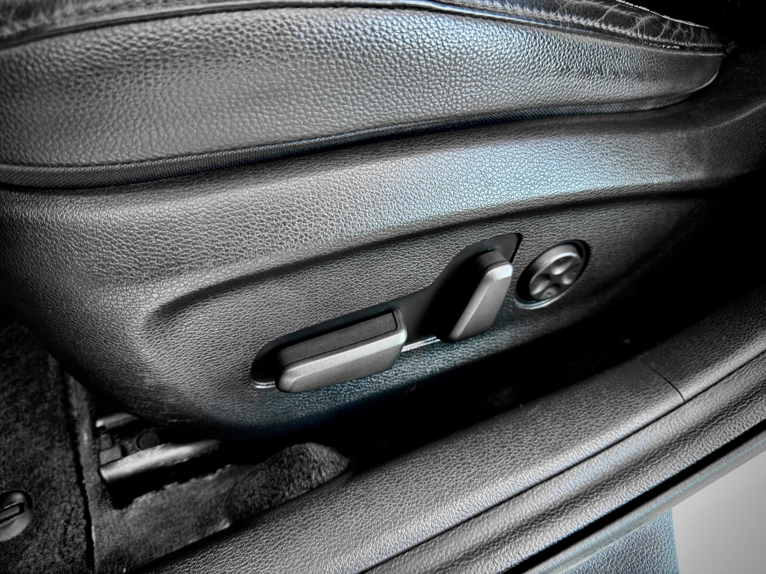 2018 Hyundai Sonata Plug-In Hybrid Limited-32