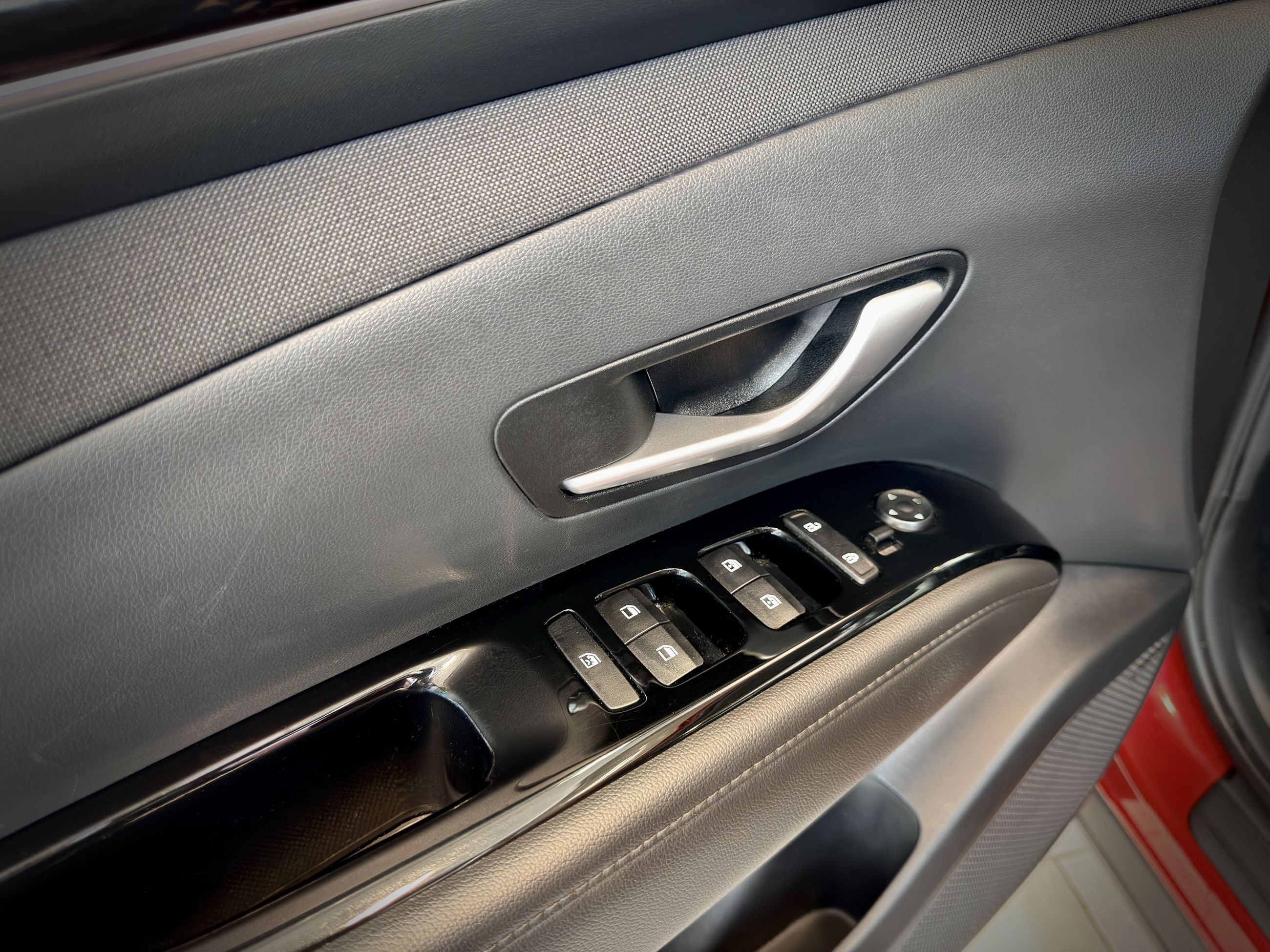 2023 Hyundai Tucson Hybrid Luxury-36