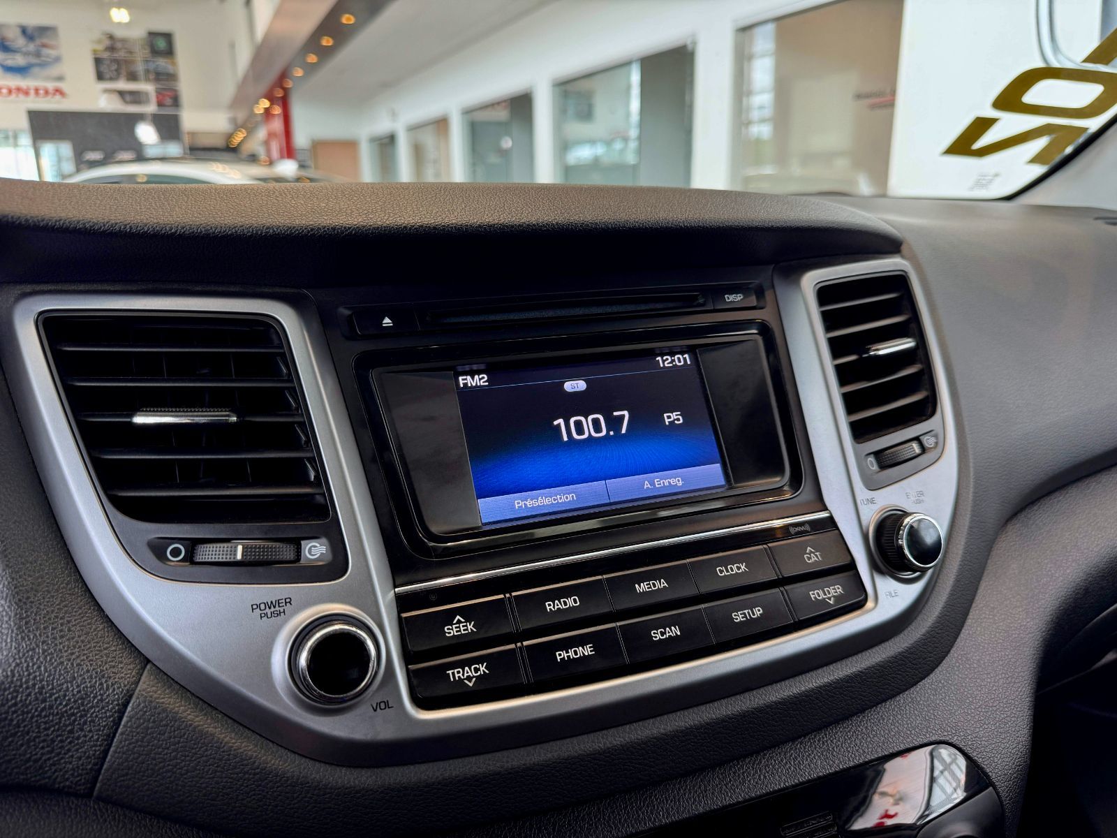 Hyundai Tucson Premium 2016-24