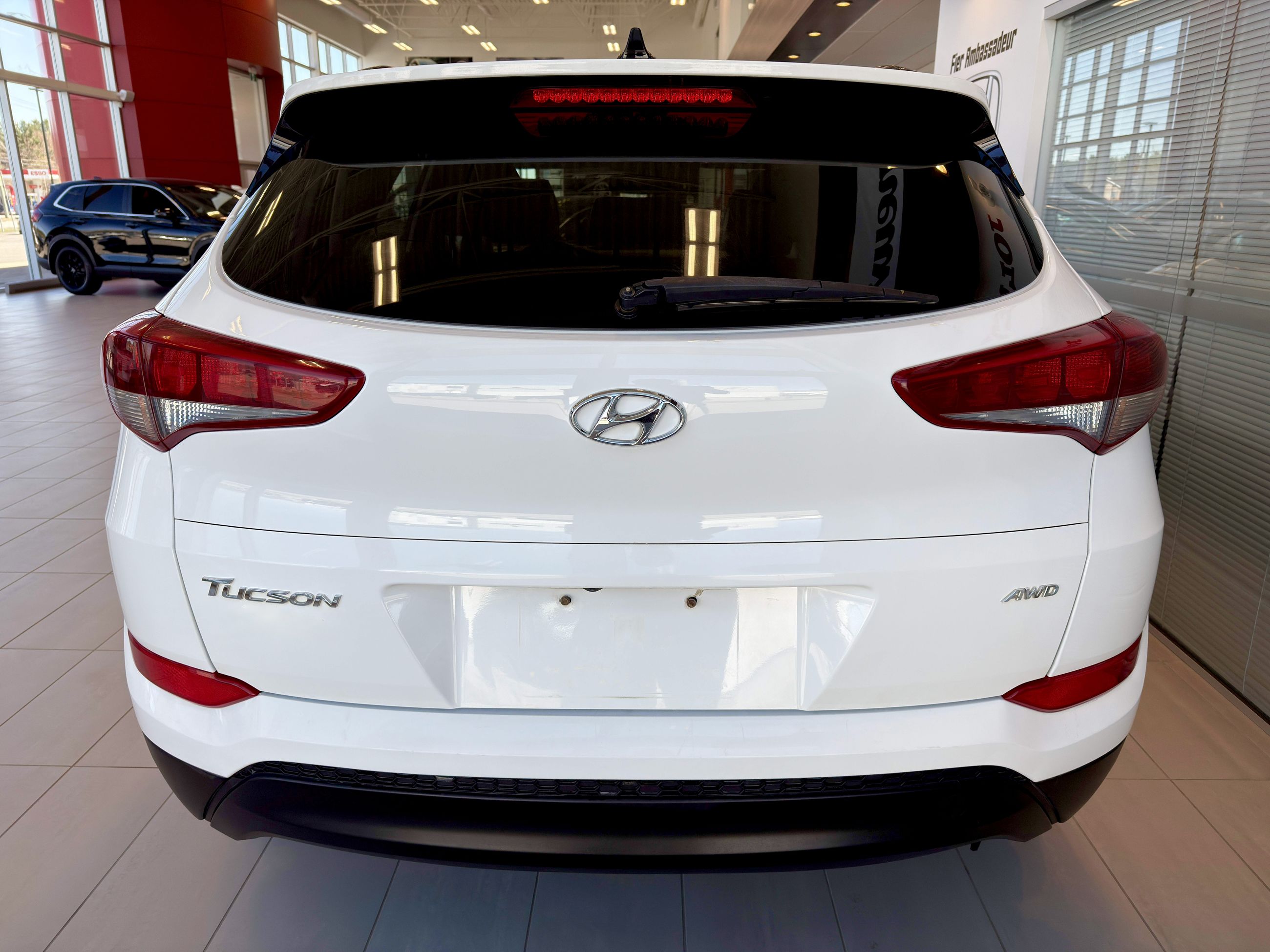 2018 Hyundai Tucson SE AWD-11