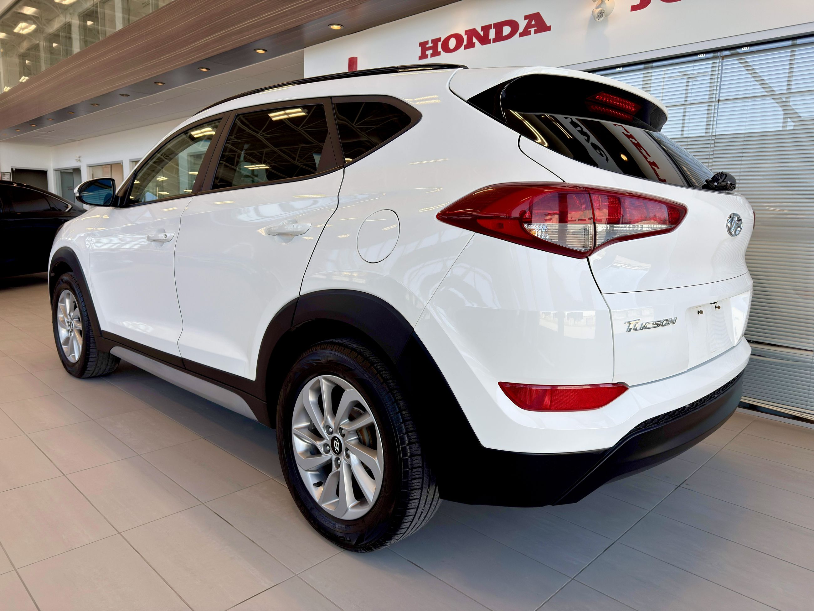 2018 Hyundai Tucson SE AWD-9