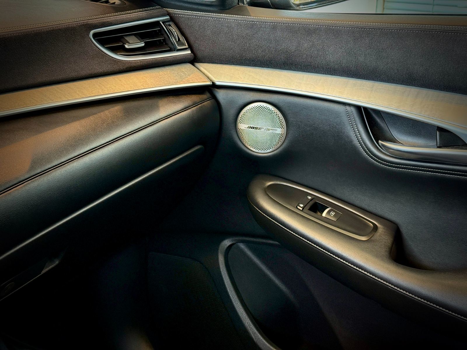 Infiniti QX50 Pure AWD 2020-37