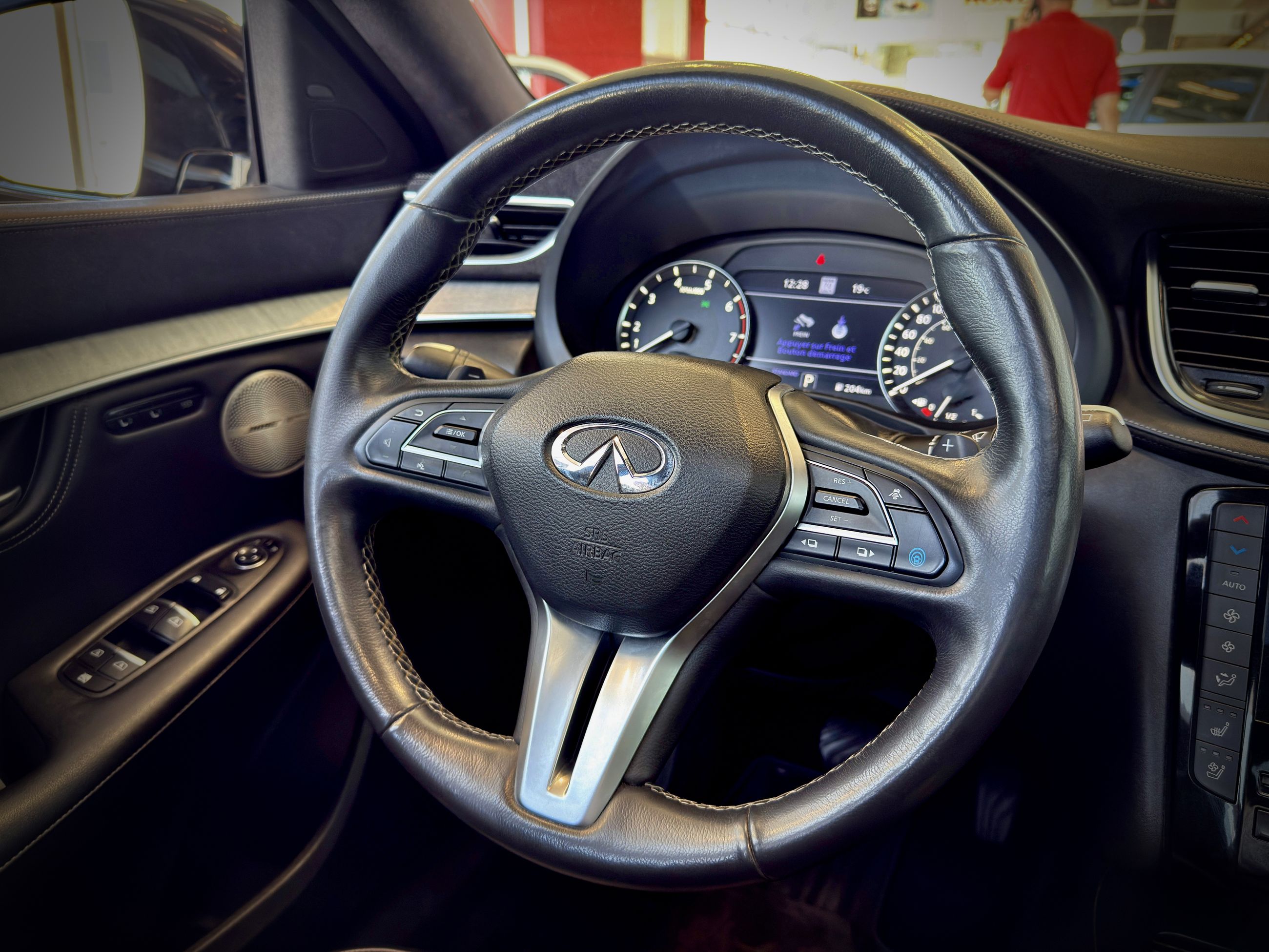 Infiniti QX50 Pure AWD 2020-27