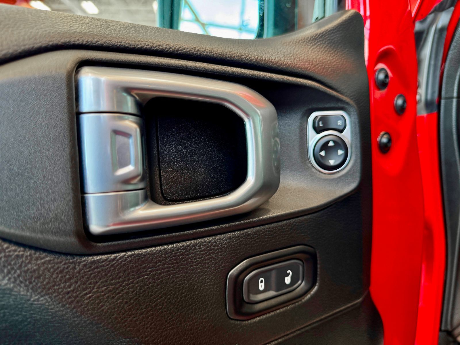 Jeep Gladiator Rubicon 2023-31