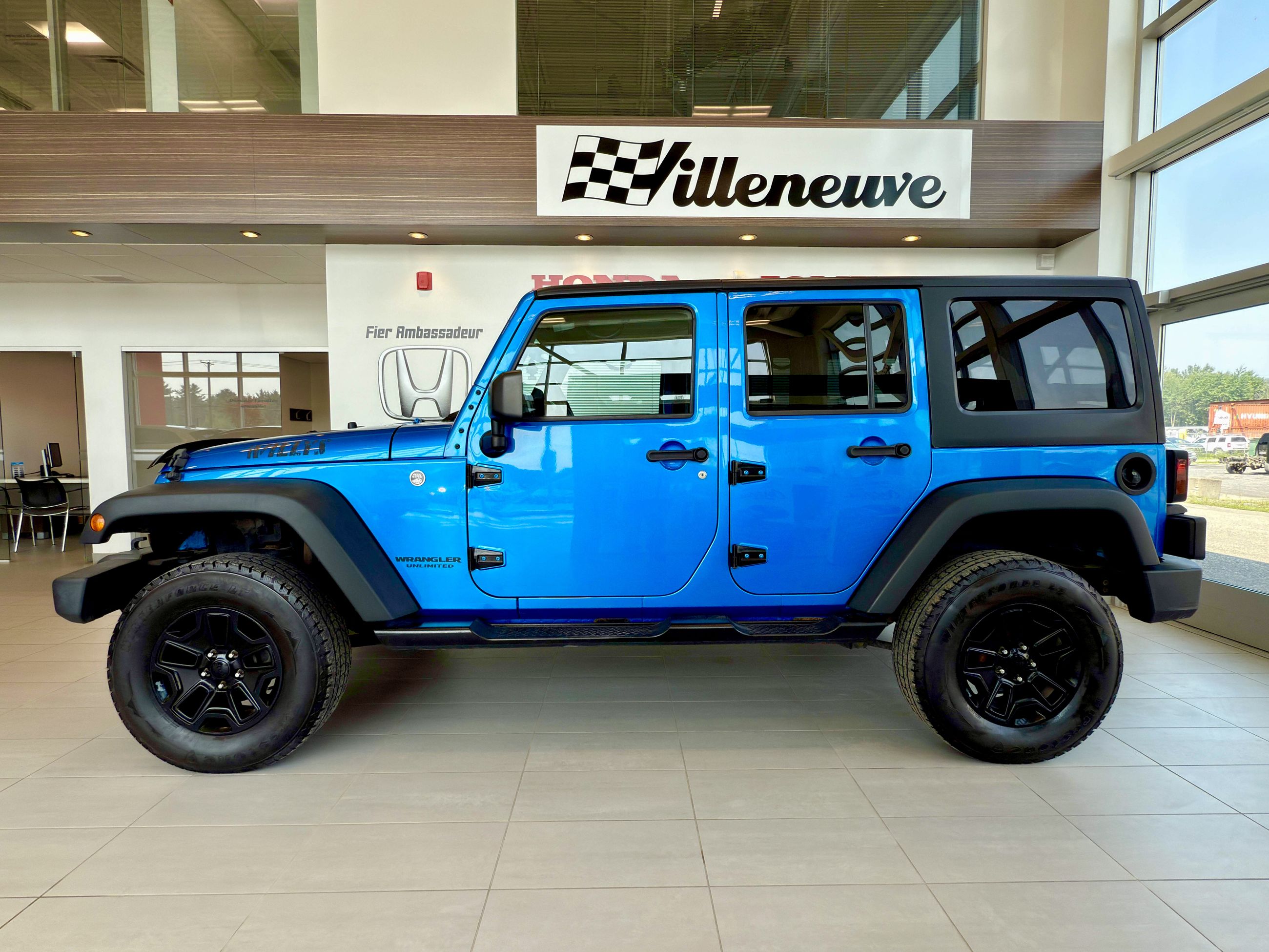 Jeep Wrangler Unlimited Willys Wheeler 2016-8