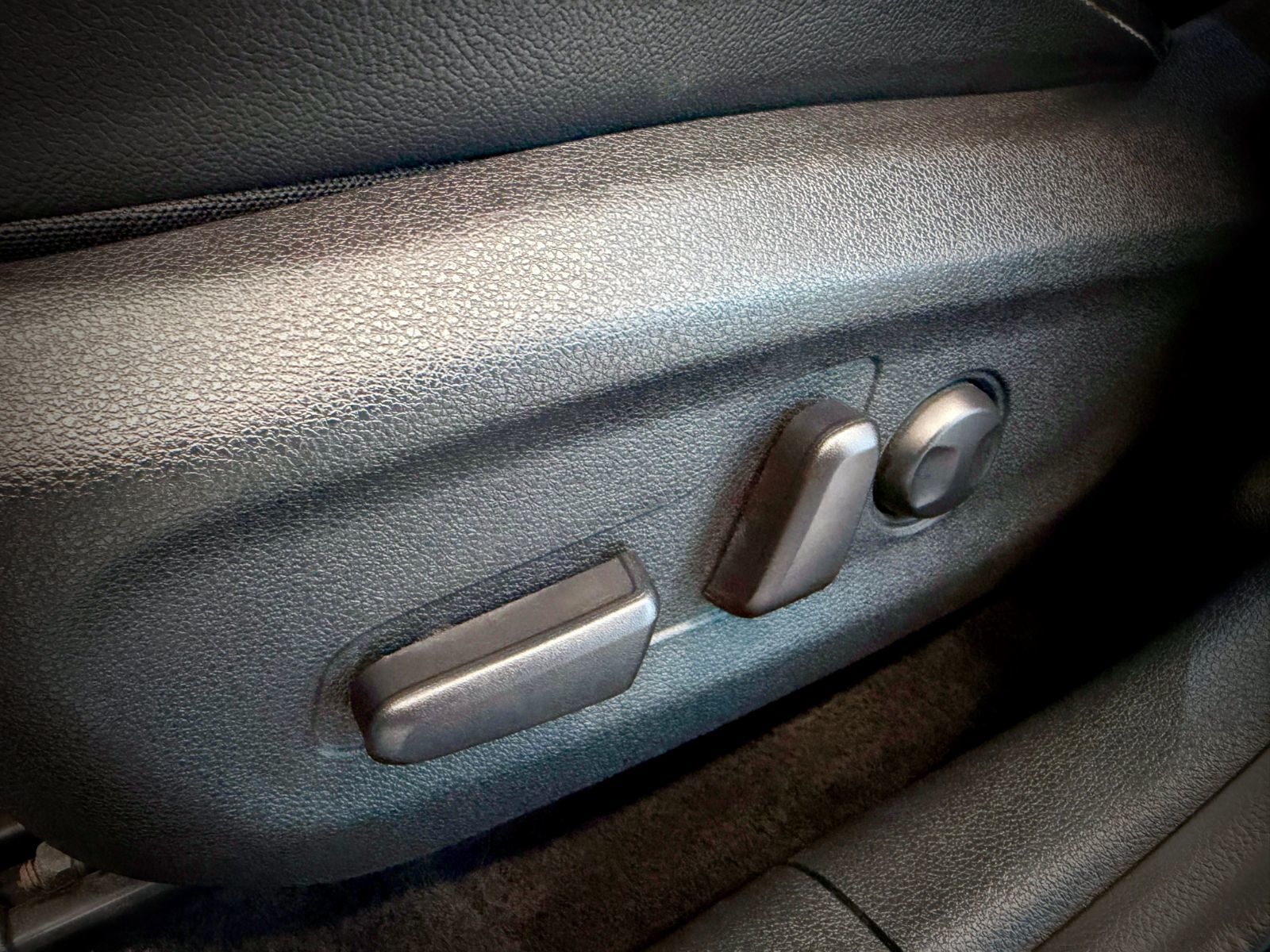 Kia Niro EV SX Touring 2019-19