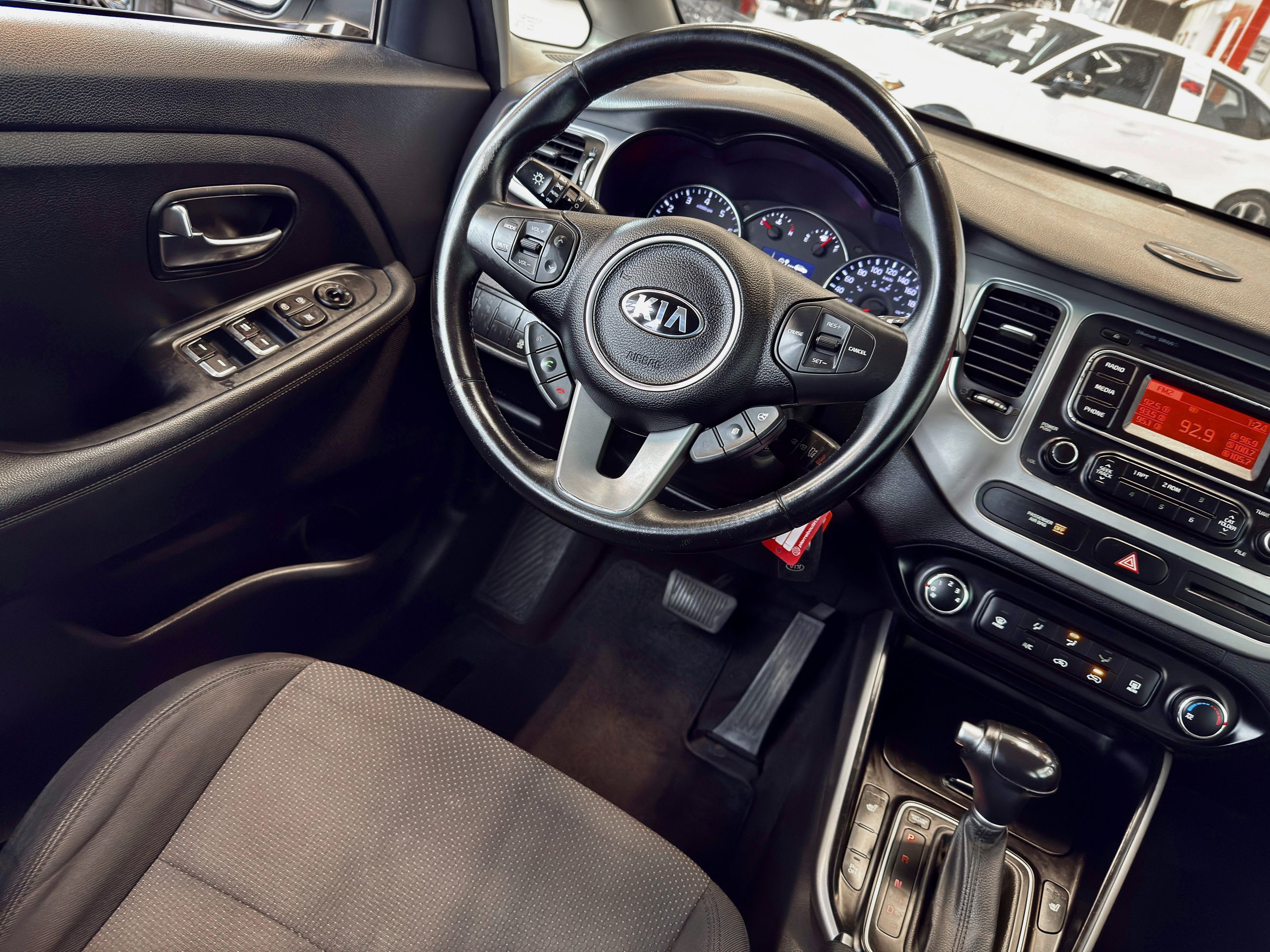 Kia Rondo LX 2015-16