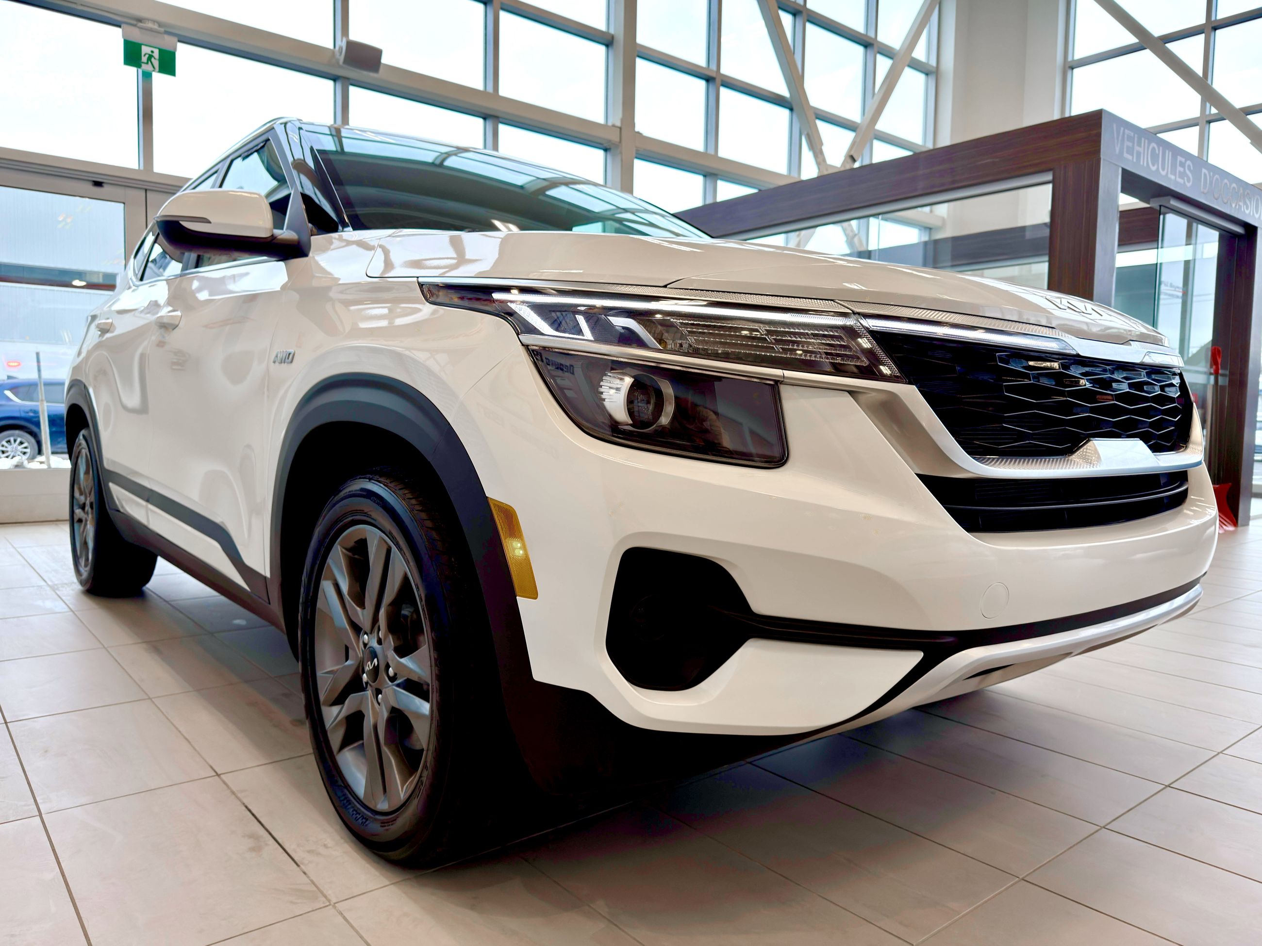 2023 Kia Seltos EX AWD-6