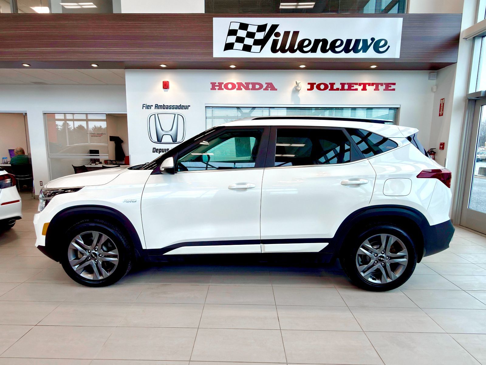 2023 Kia Seltos EX AWD-7