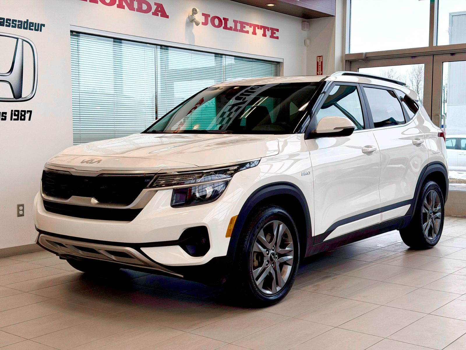 2023 Kia Seltos EX AWD-5