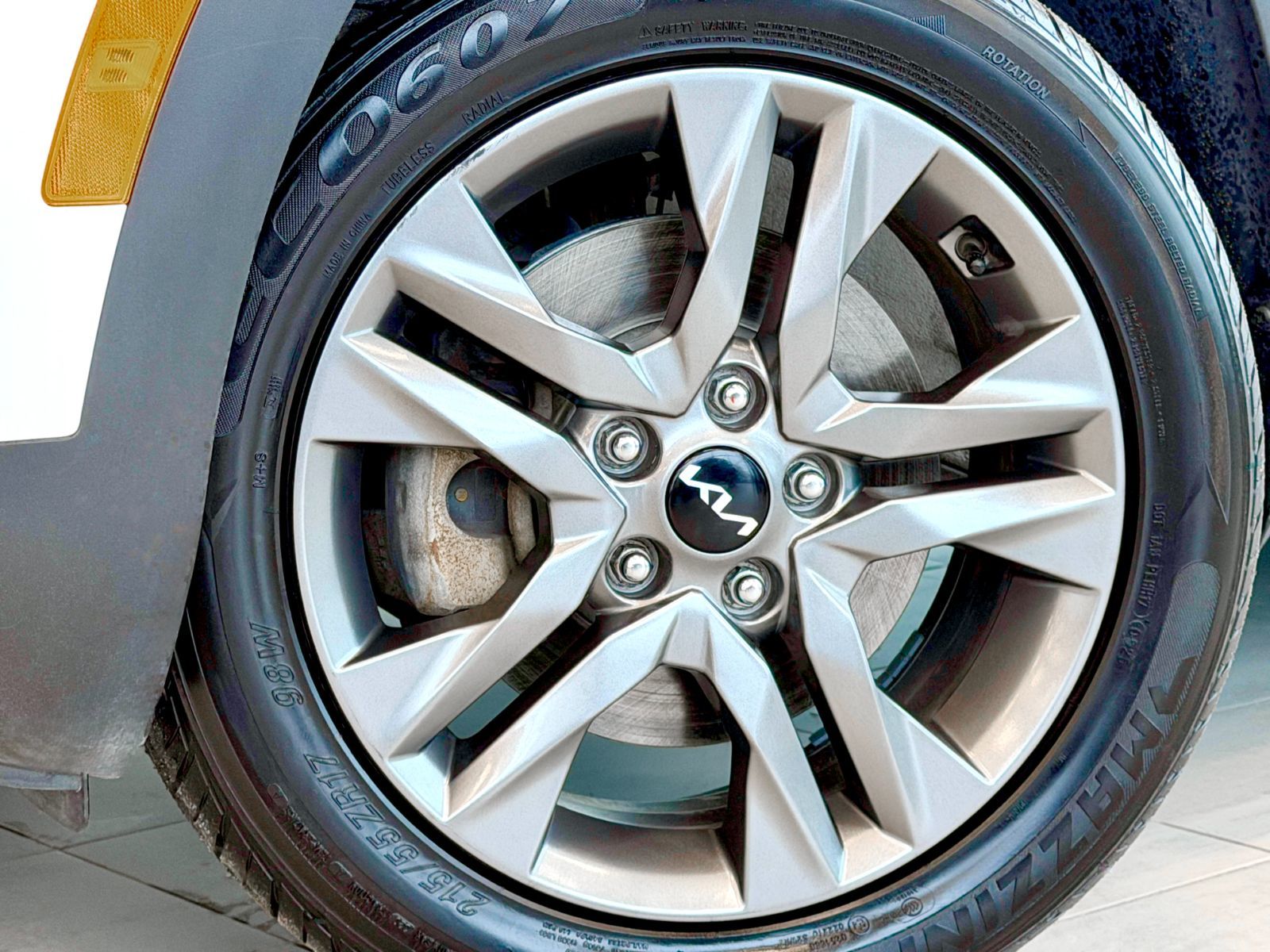 2023 Kia Seltos EX AWD-15