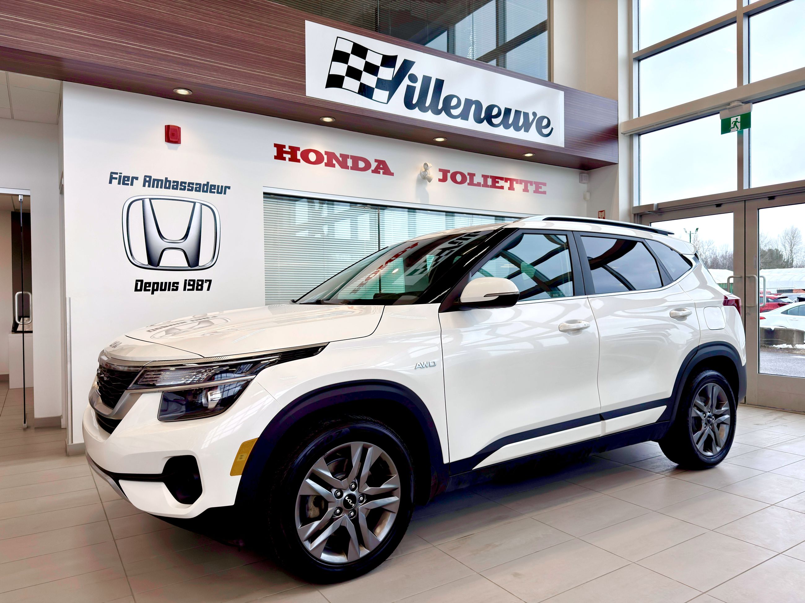 2023 Kia Seltos EX AWD-2