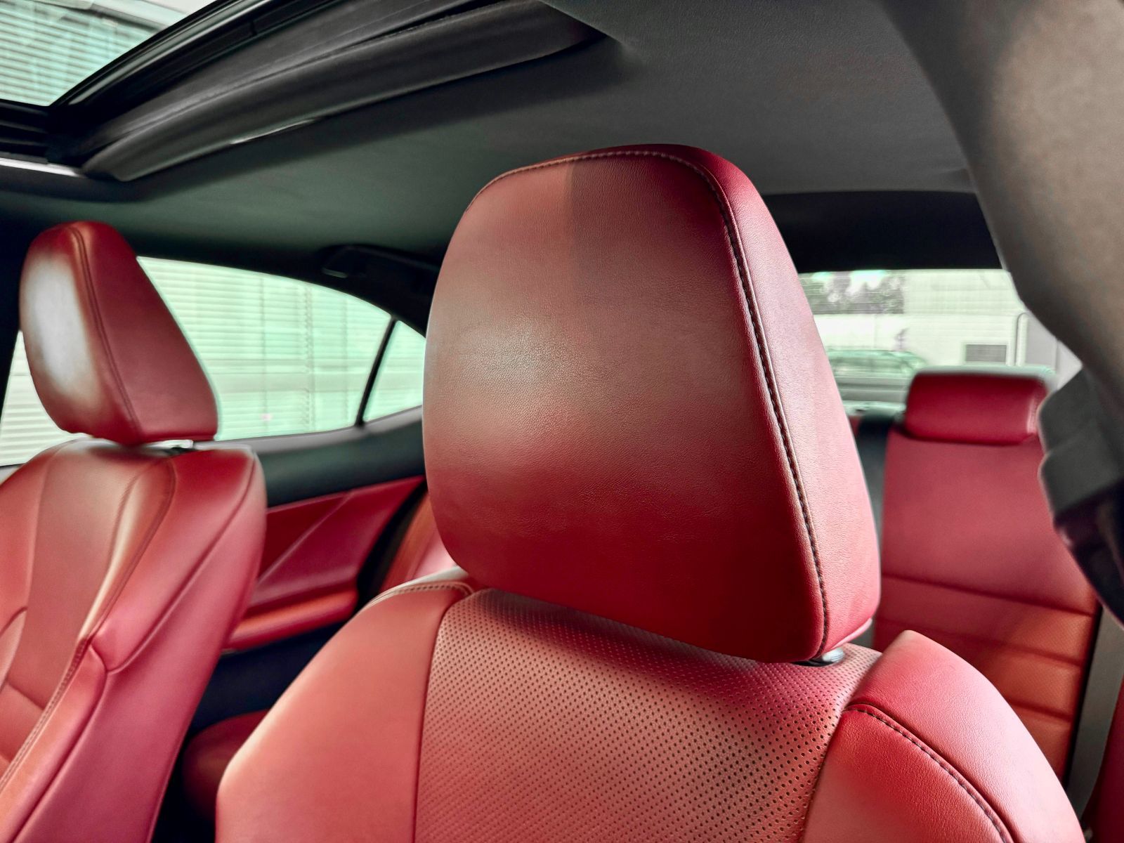 Lexus IS 350  2015-15