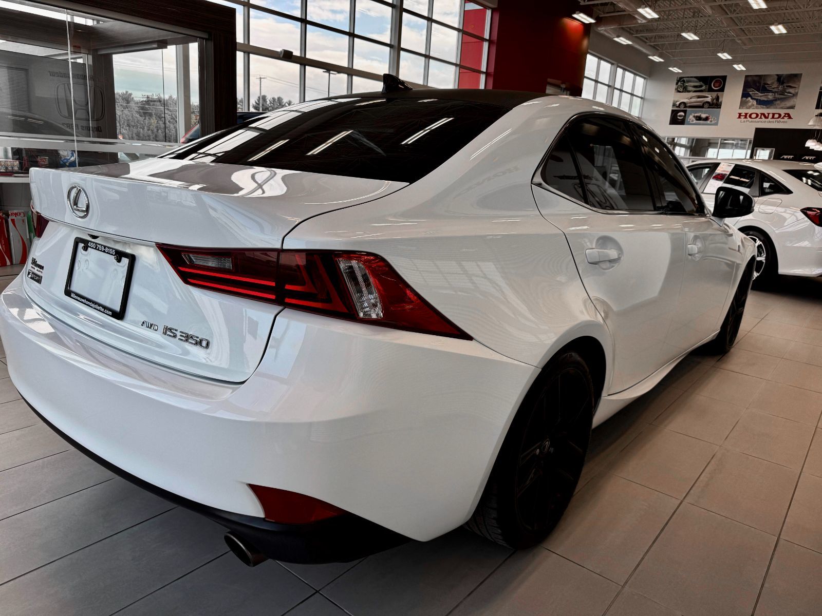 Lexus IS 350  2015-10