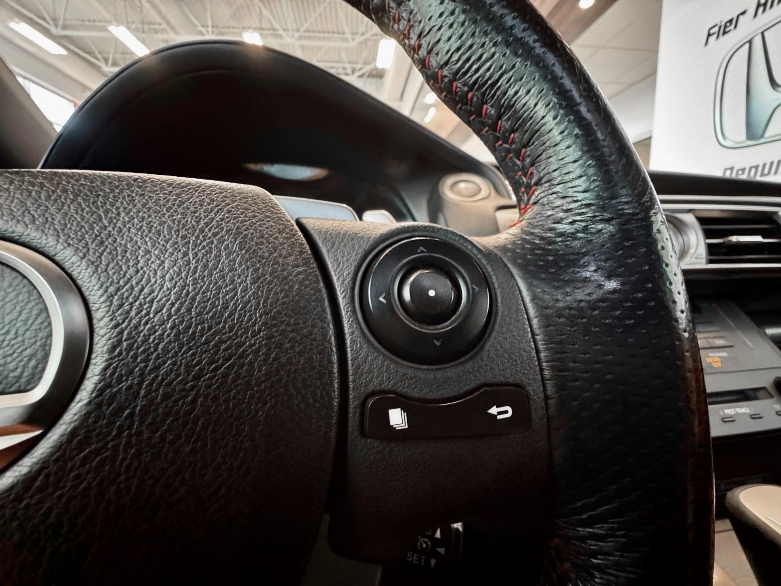 Lexus IS 350  2015-21