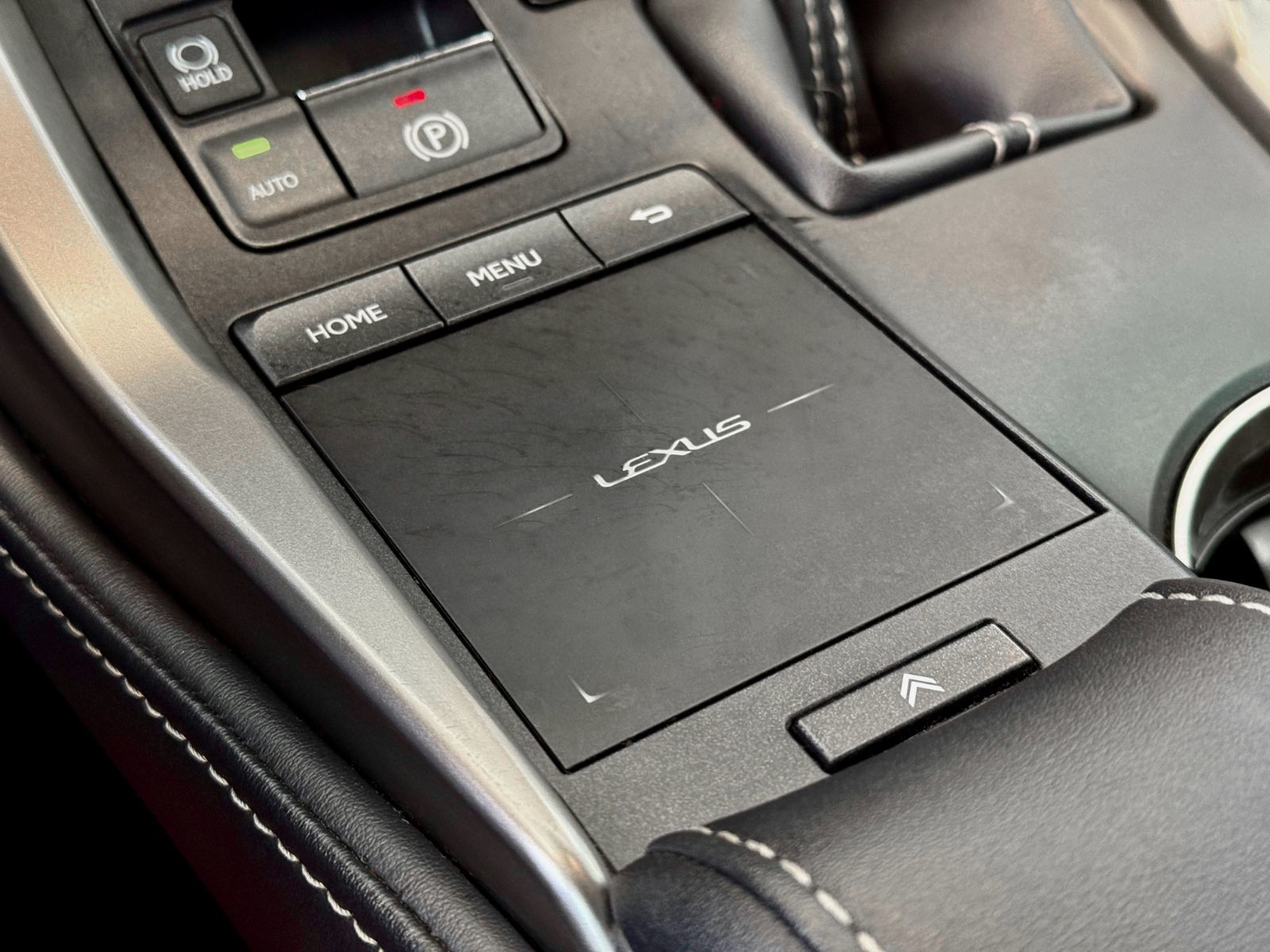 Lexus NX 300 2020-39
