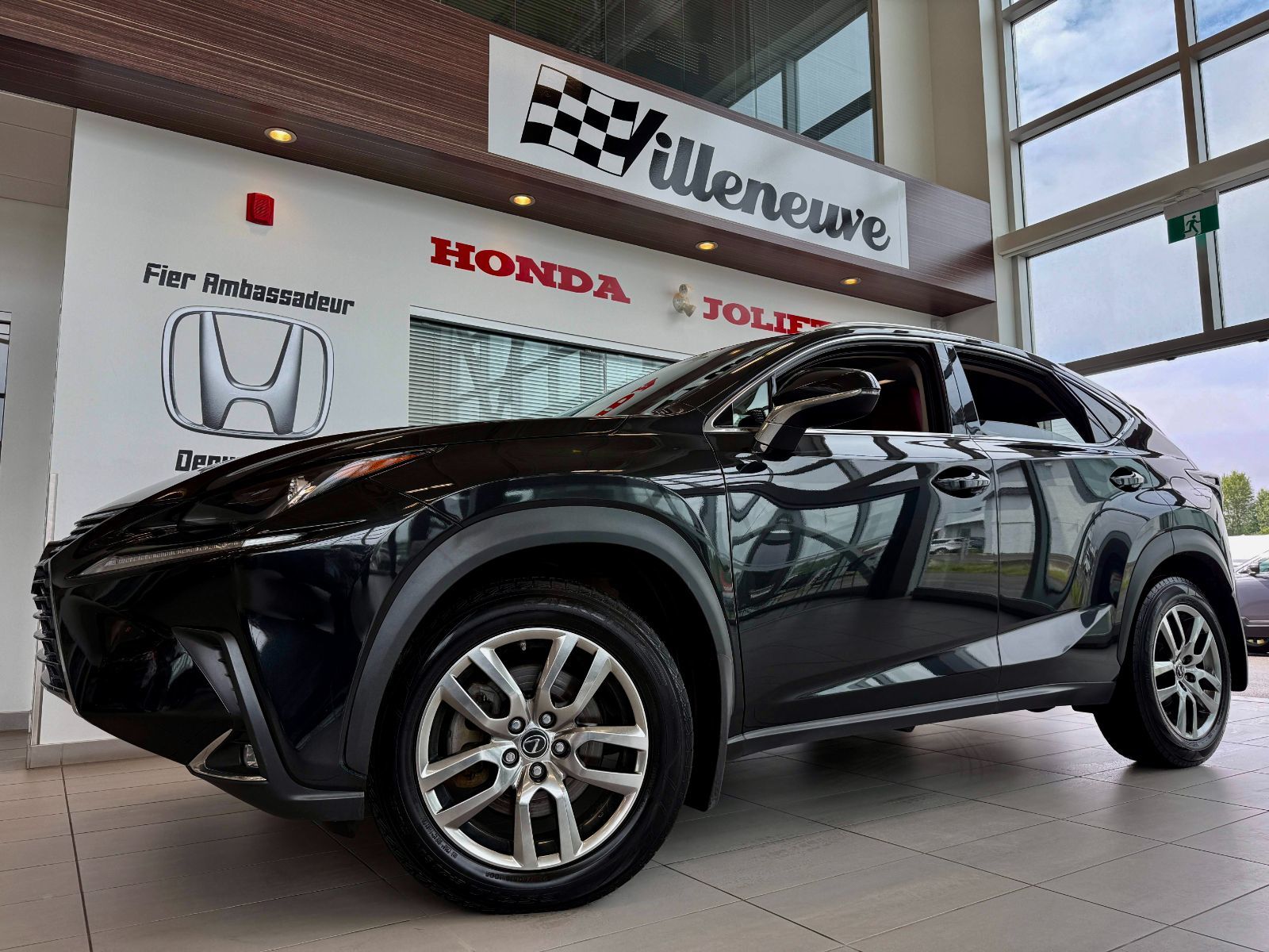 Lexus NX 300 2020-2