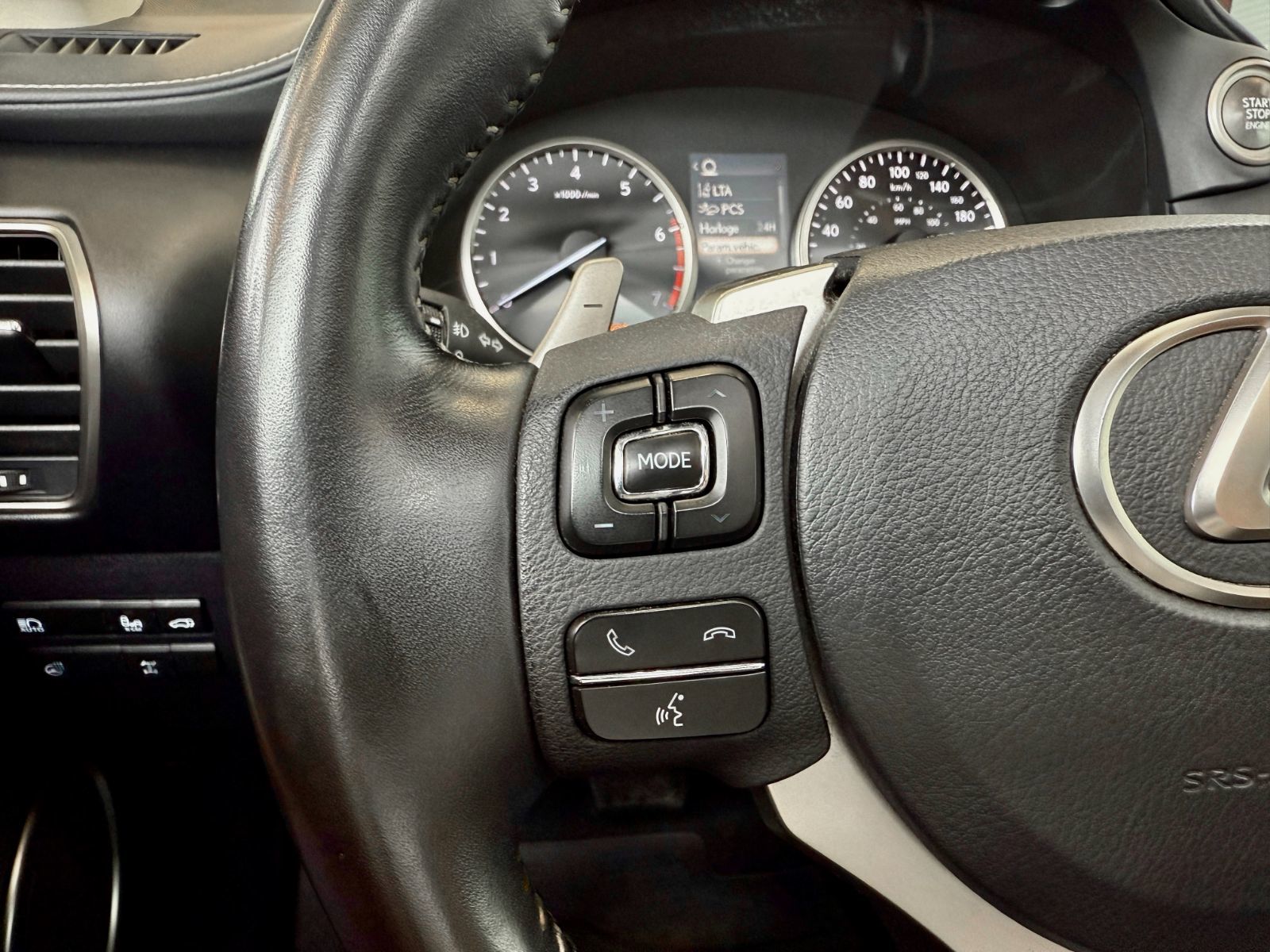 Lexus NX 300 2020-25