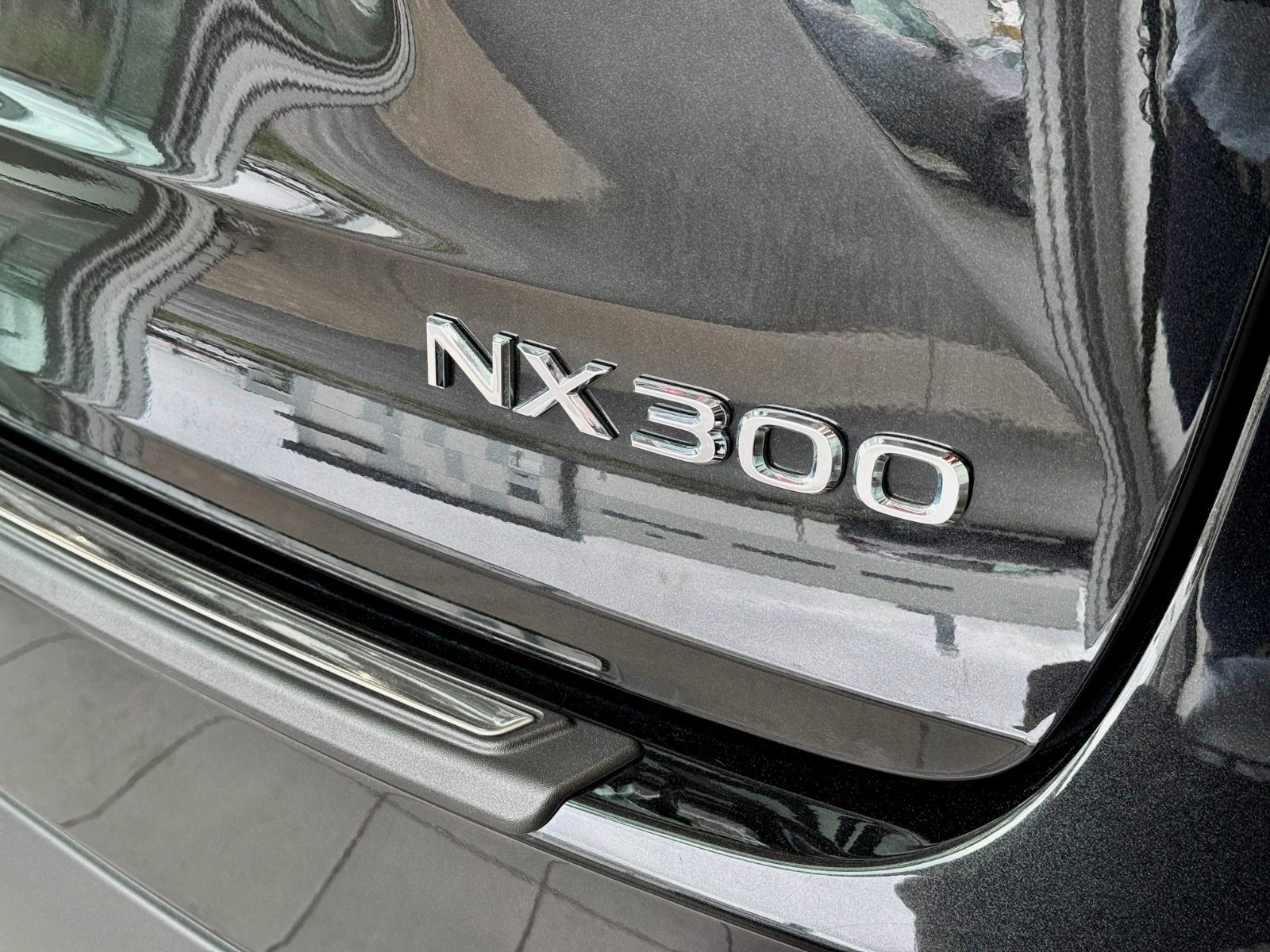 Lexus NX 300 2020-13