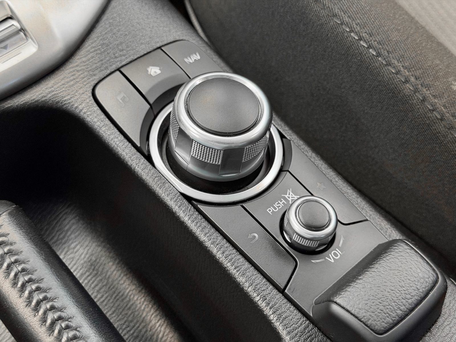 Mazda CX-3 GS 2017-32