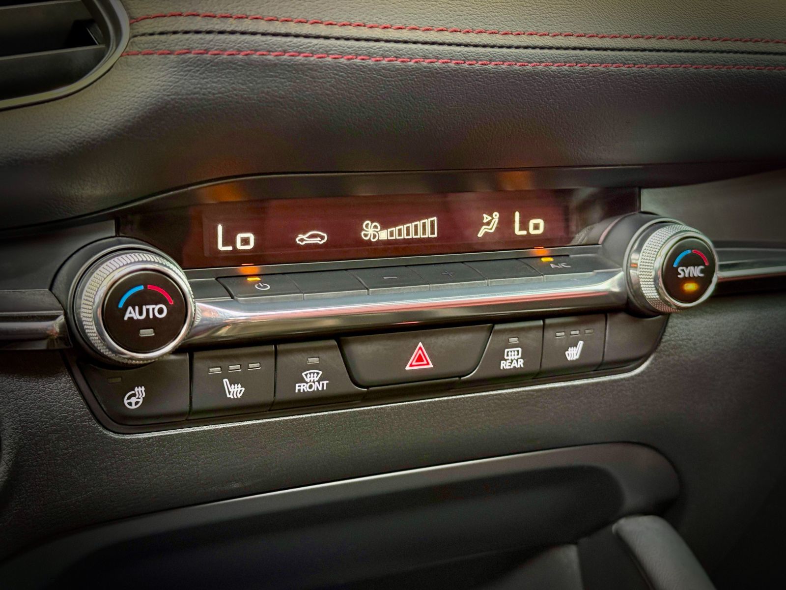Mazda 3 Sport GT 2023-31