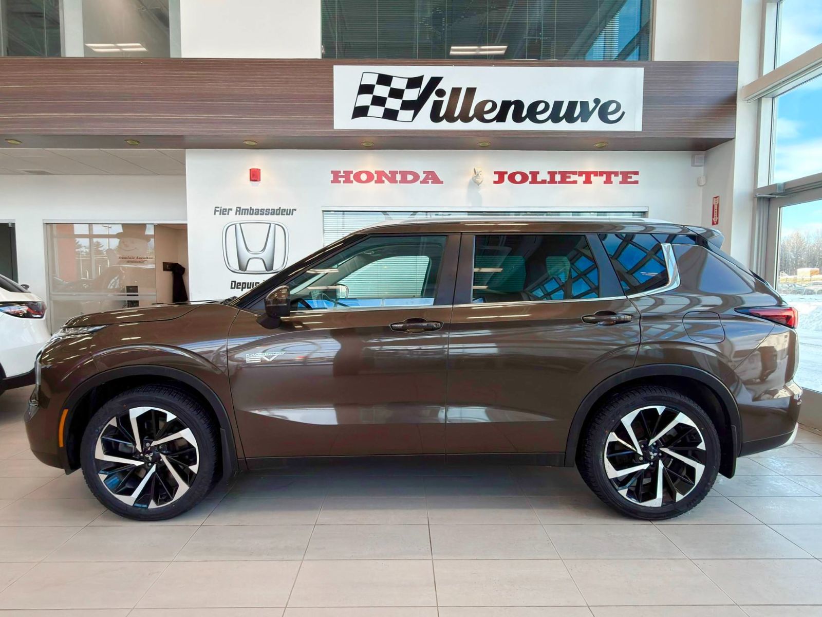 2023 Mitsubishi Outlander PHEV SEL S-AWC-6