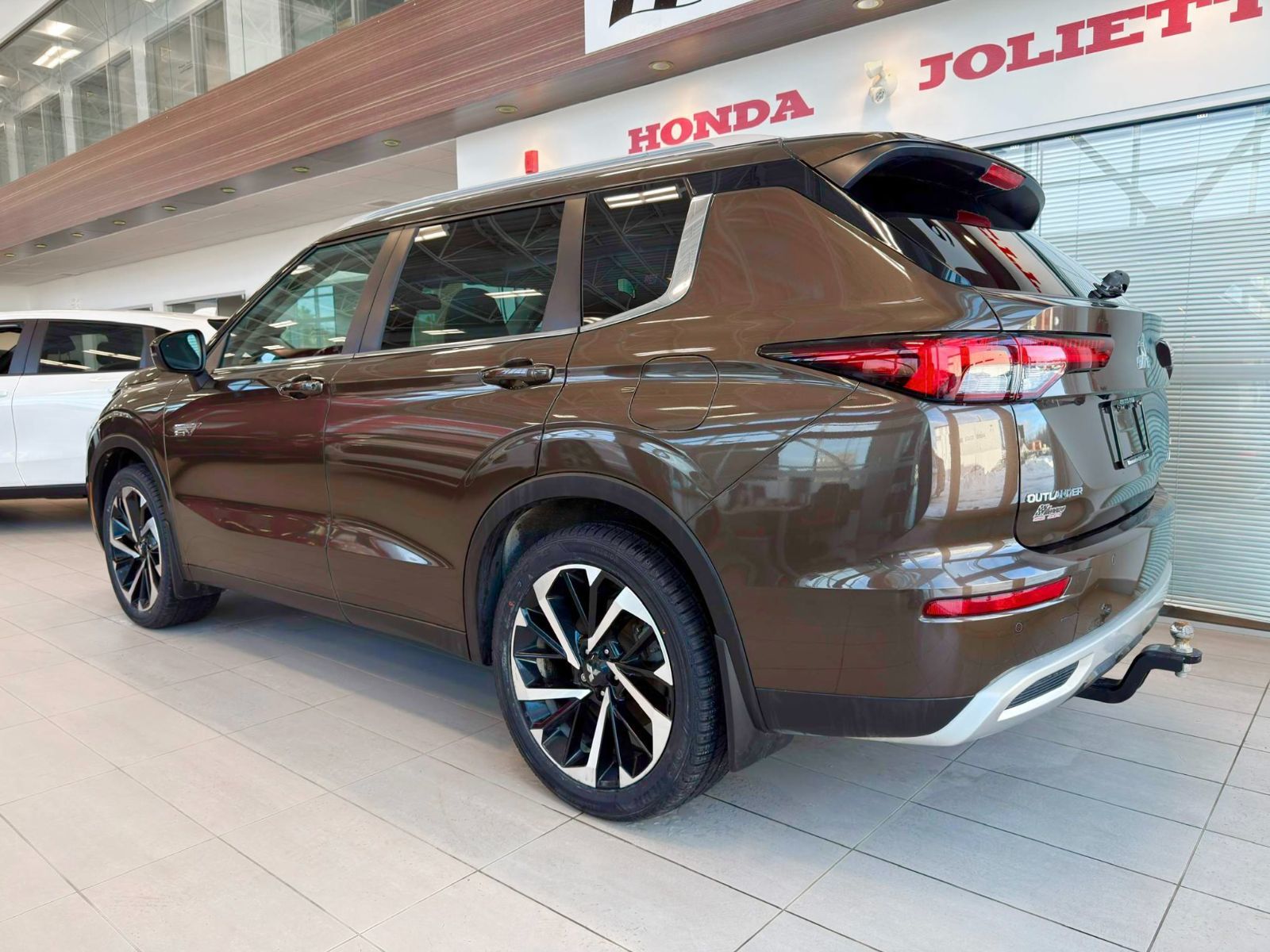 2023 Mitsubishi Outlander PHEV SEL S-AWC-7