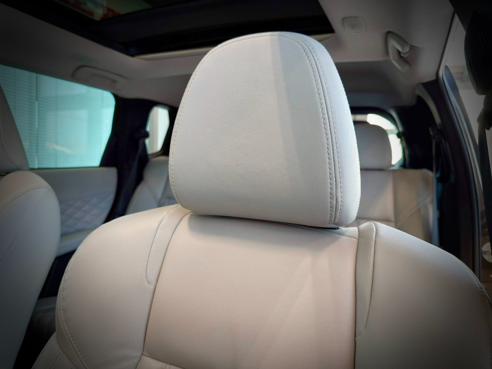 2023 Mitsubishi Outlander PHEV SEL S-AWC-20