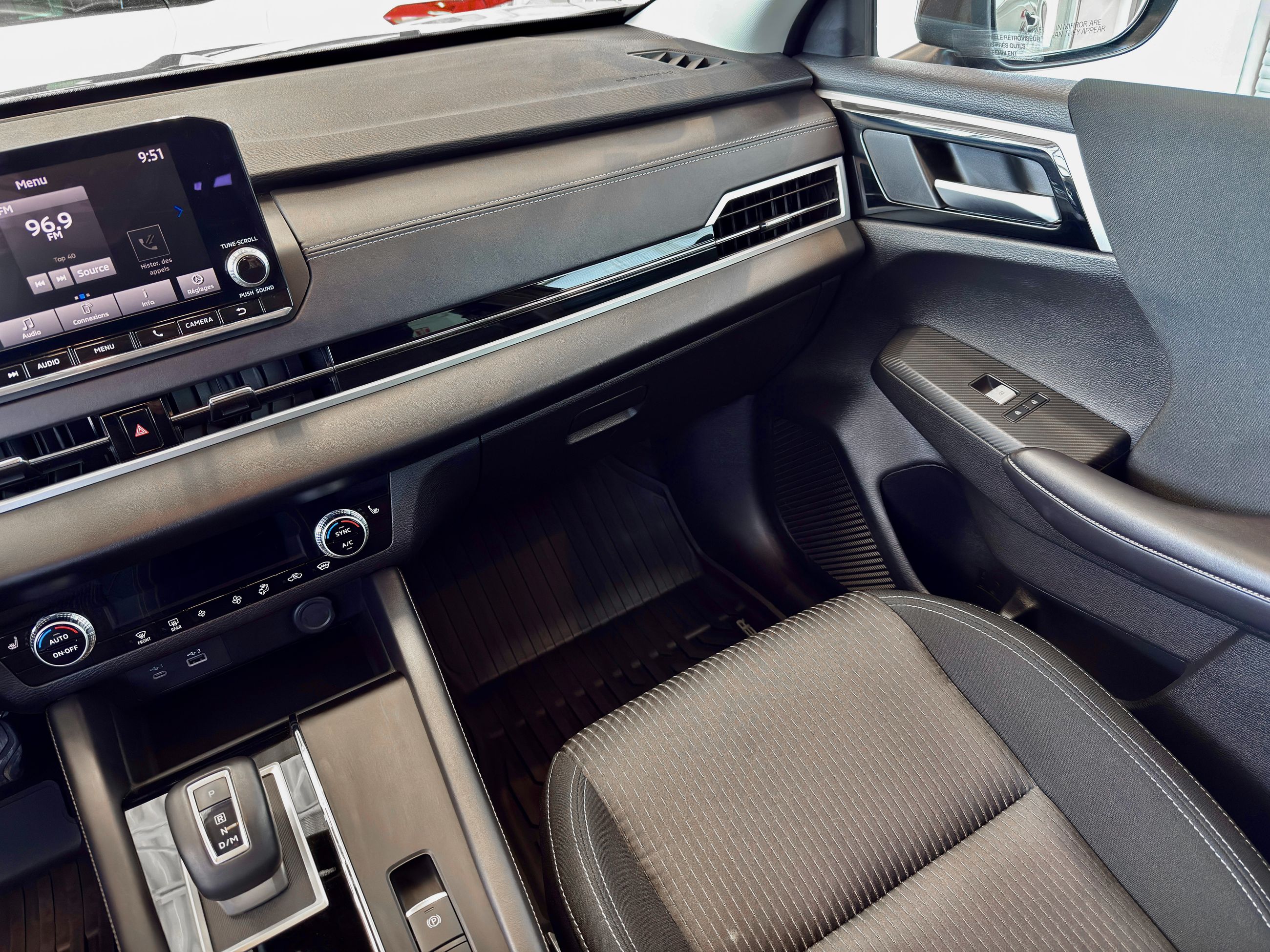Mitsubishi Outlander ES AWD 2023-22