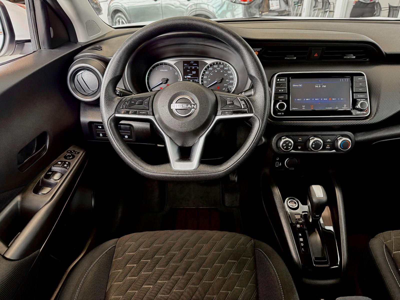 Nissan Kicks S 2022-20